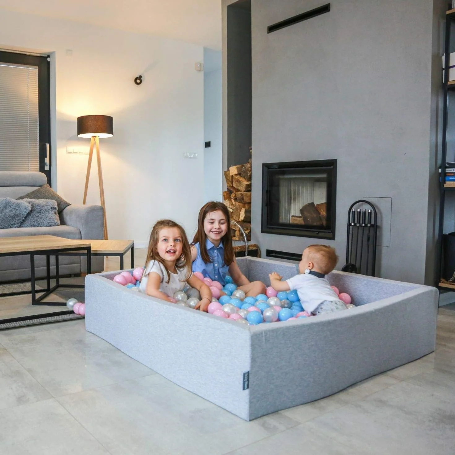 KiddyMoon Piscina di Palline 120X30cm/SENZA Palline Grande Quadrato per Bambini Fabbricato in EU, Grigio Chiaro