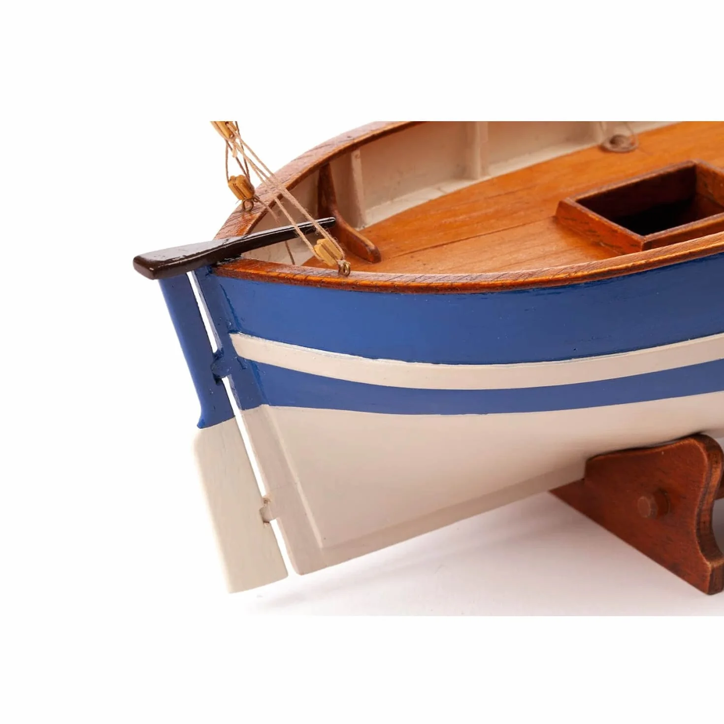 Billing Boats Maquette Bateau en Bois : Espérance