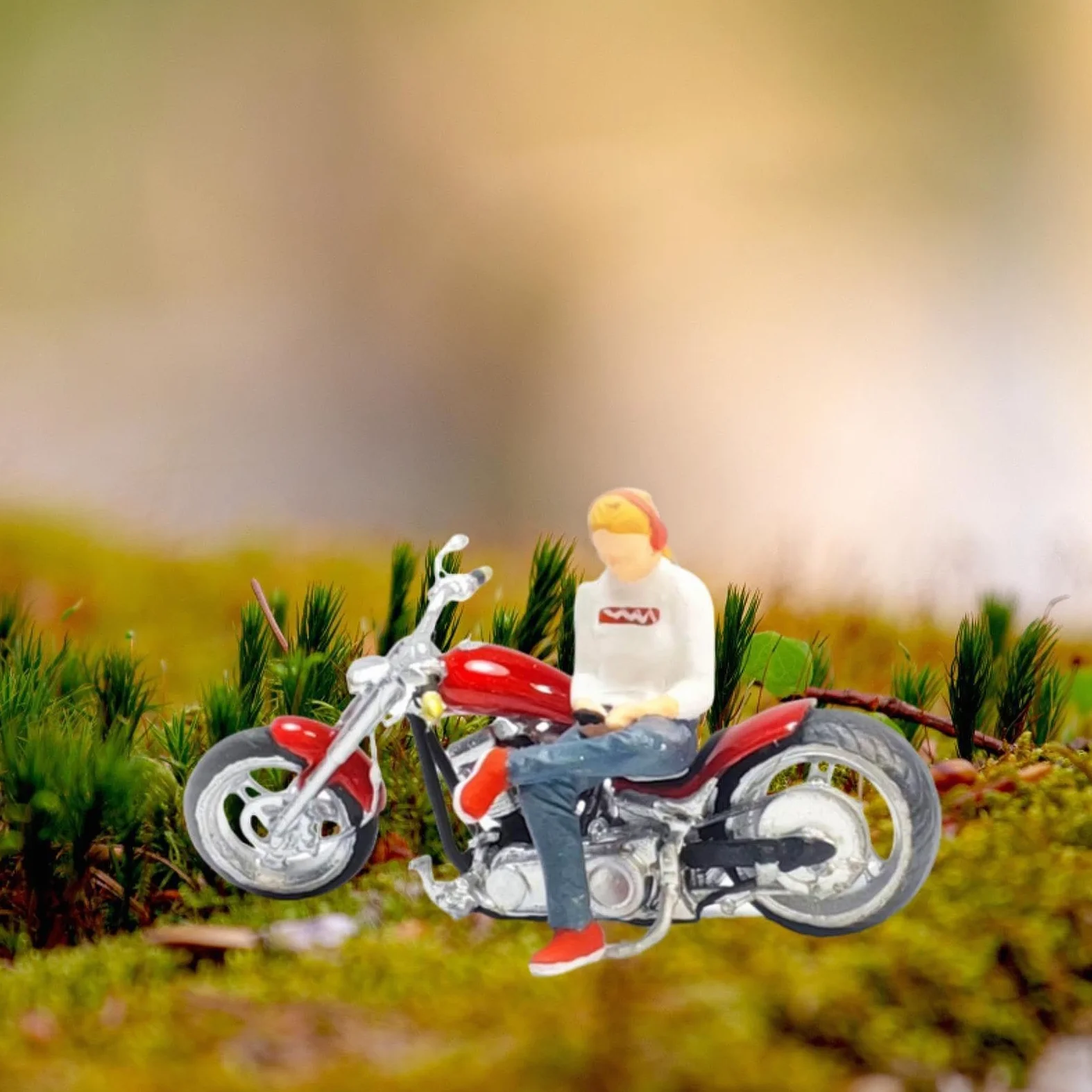 Figurina in 1:64, Ornamento in Miniatura, Decorazione per Diorami, Oggetto di Scena per Film, Decorazione per Scrivania, Figurina in Resina, Bianco