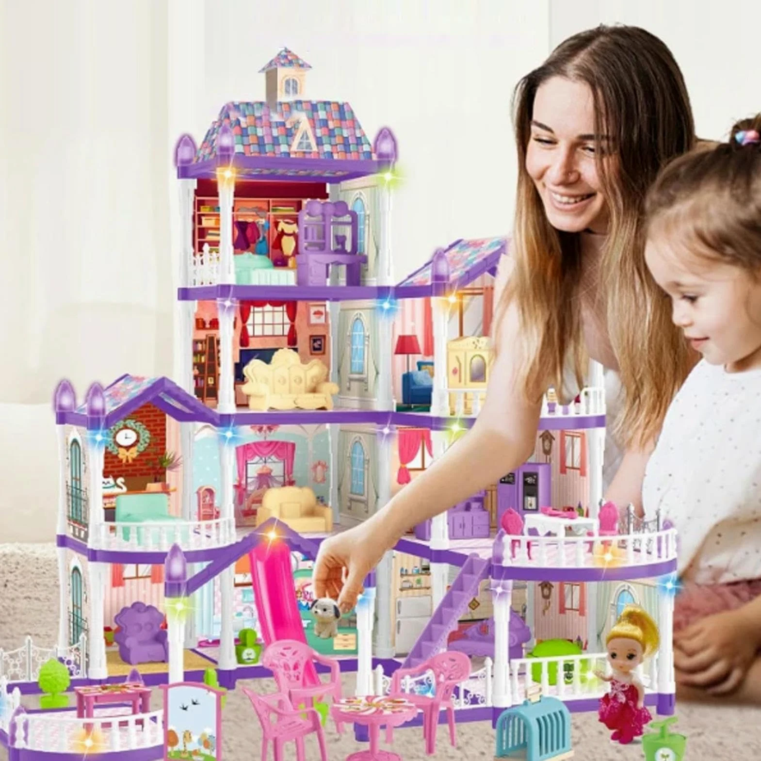 Casa delle Bambole per Ragazze 4 Piani 13 Stanze Villa Miniatura Da Montare | Villa con 3 Principesse, 2 Cuccioli e Arredamento Per Bambine 4-6 di Ruolo Indoor Regalo per Feste