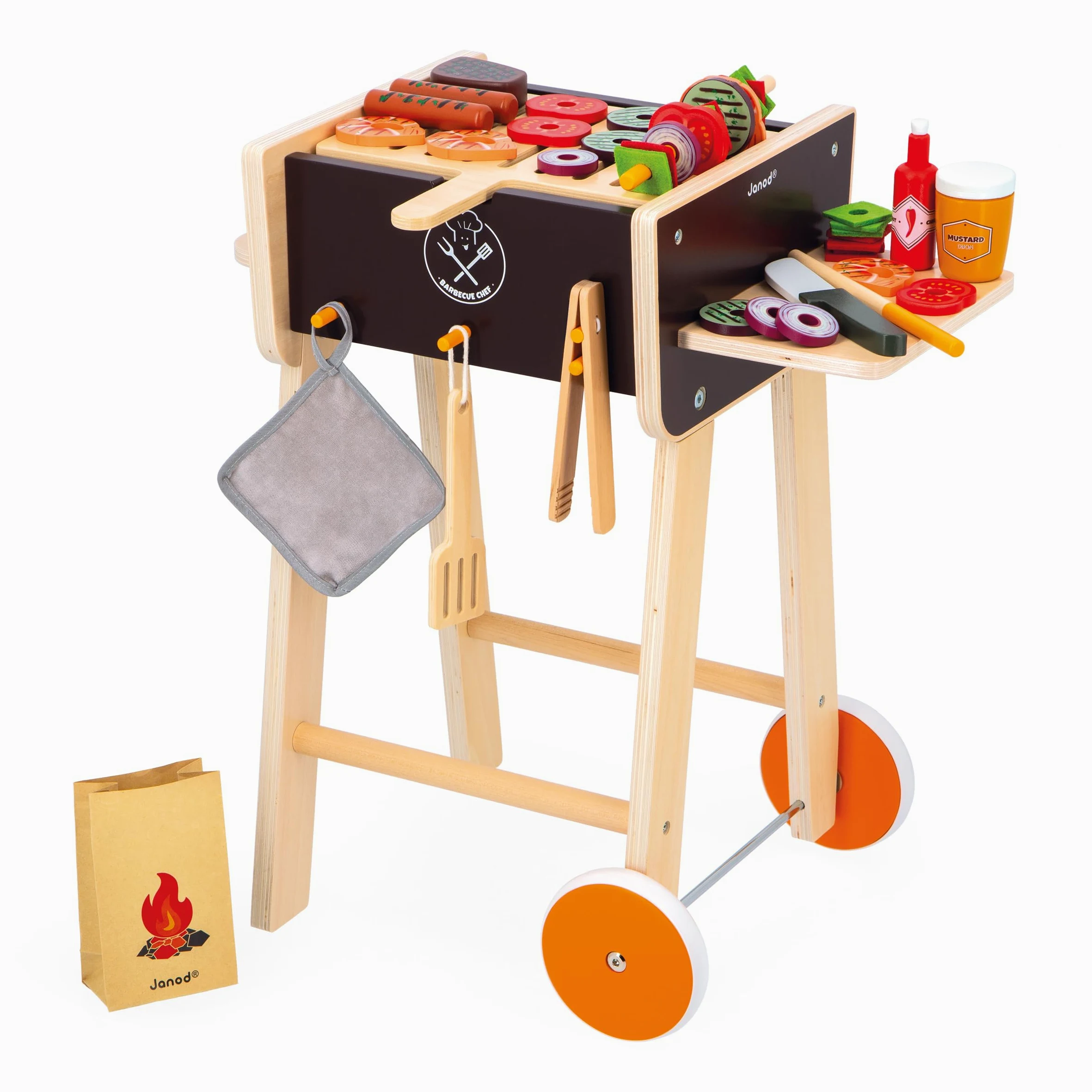 Janod - Barbecue in Legno - Giocattolo di Imitazione Cucina e Servizio da Tavola per Bambini - 57 Accessori Inclusi - 2 Ruote Silenziose - Dai 3 Anni, J06619