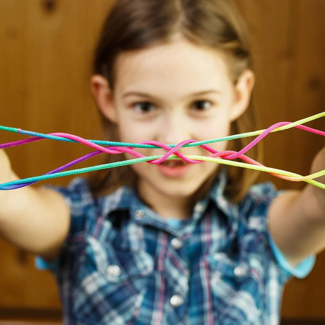 Rainbow Rope 12 Pezzi Giochi di Corda Mano Bambini Finger Twist Gioco a Filo Gioco del Dito Lunghezza 165cm