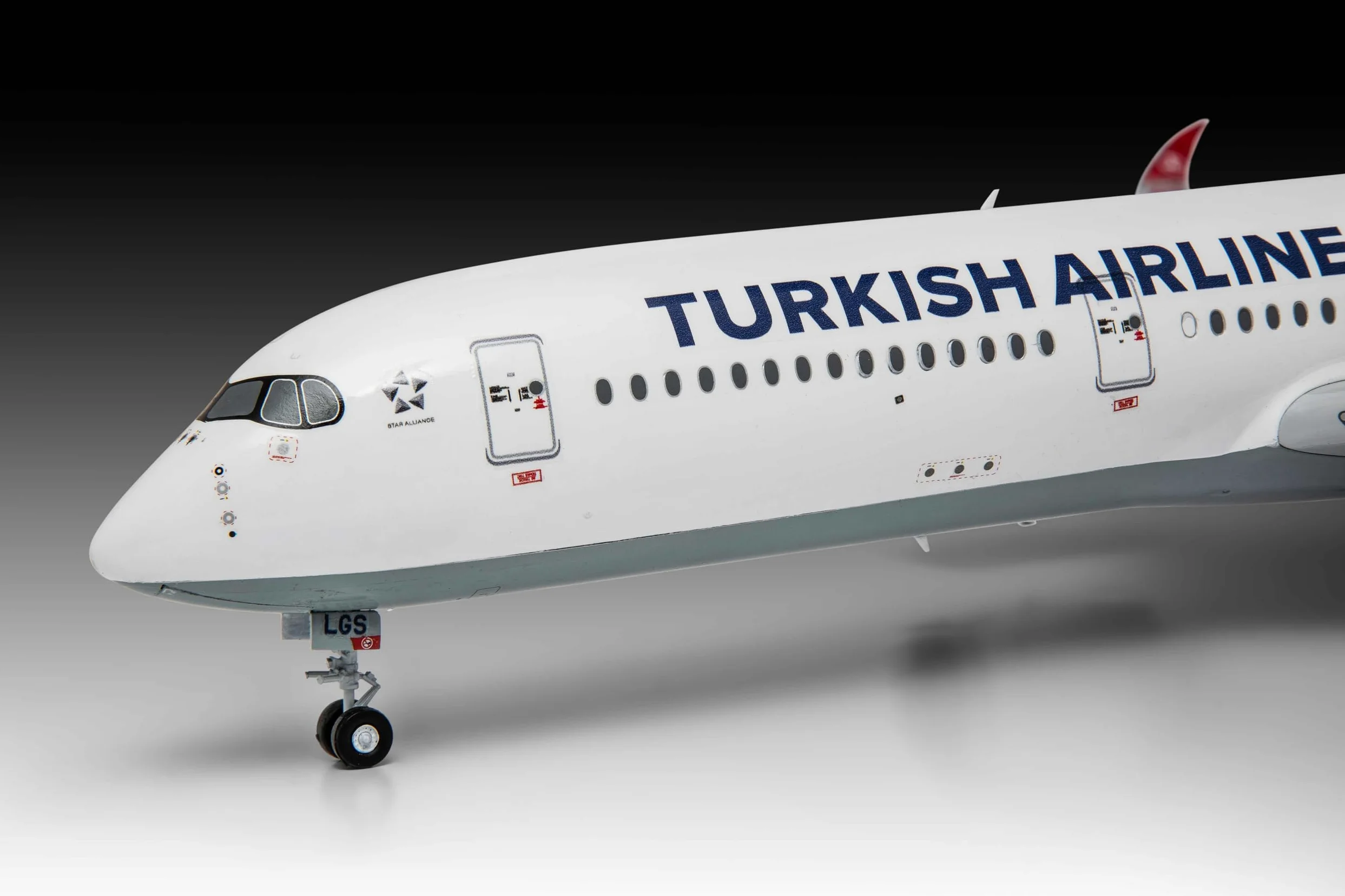 Revell 03773 Airbus A350-900 Turkish Airlines 1:144 - Modellino in plastica non costruita/non verniciata