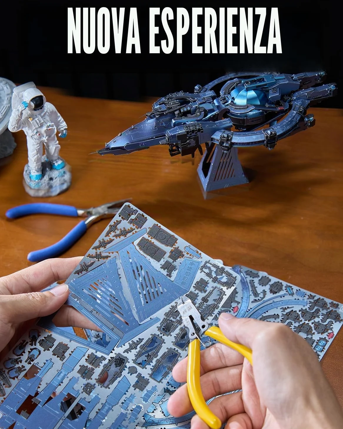 Piececool 3d Metal Puzzle Veicolo Spaziale Selezione Naturale, Problema dei Tre Corpi Corazzata Astronave 3D Puzzle Metallo per Acciaio Inossidabile, Regalo, modellismo da costruire adulti, 378 Pezzi