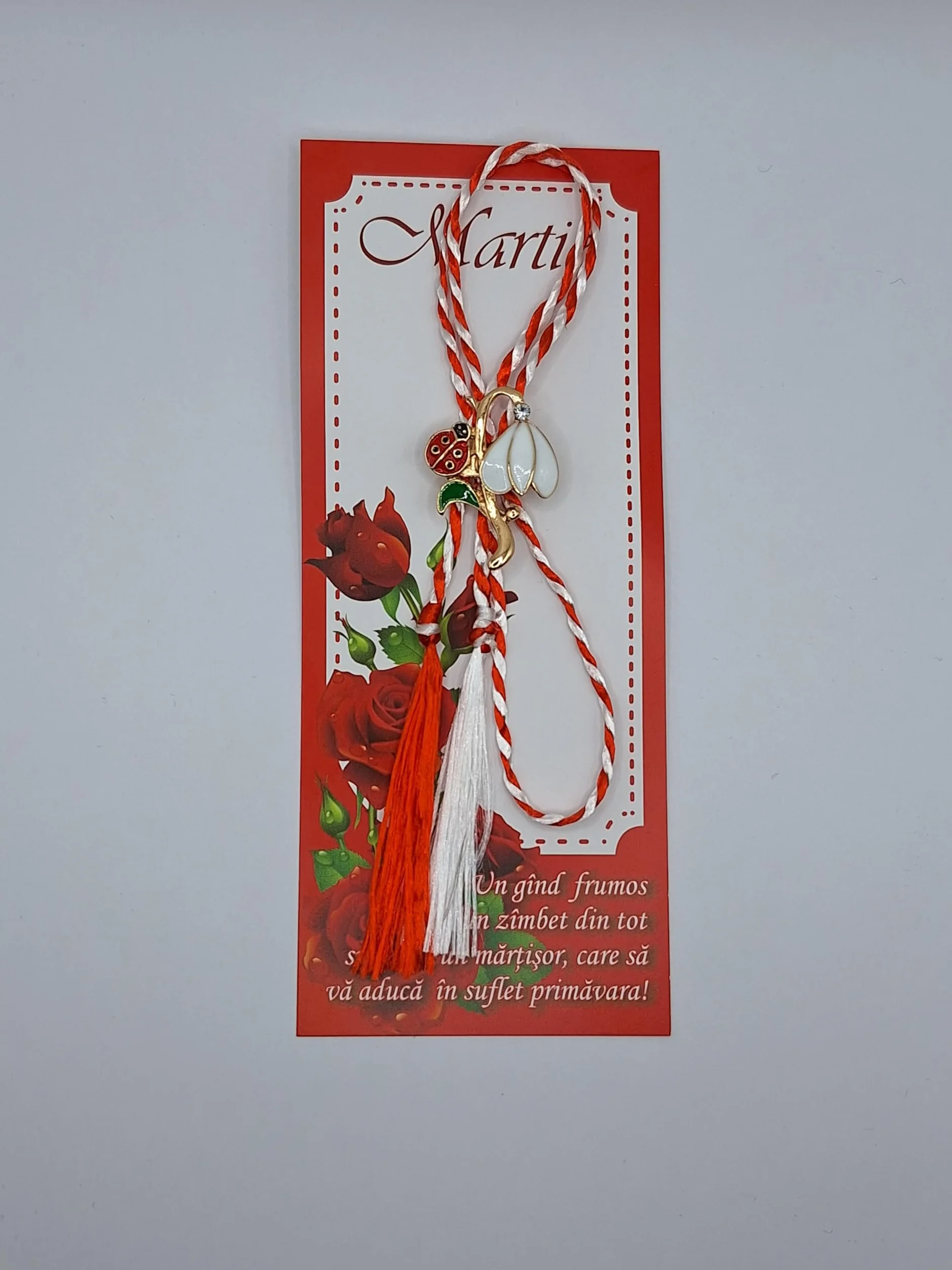 Martisor. Martenitsa. Martisoare. Amuleto primaverile. Baba Marta. Spring amulet. Martakia. Martis. Romania. Moldova. Bulgaria. Romanian martisor. Mărțișor. Märzchen