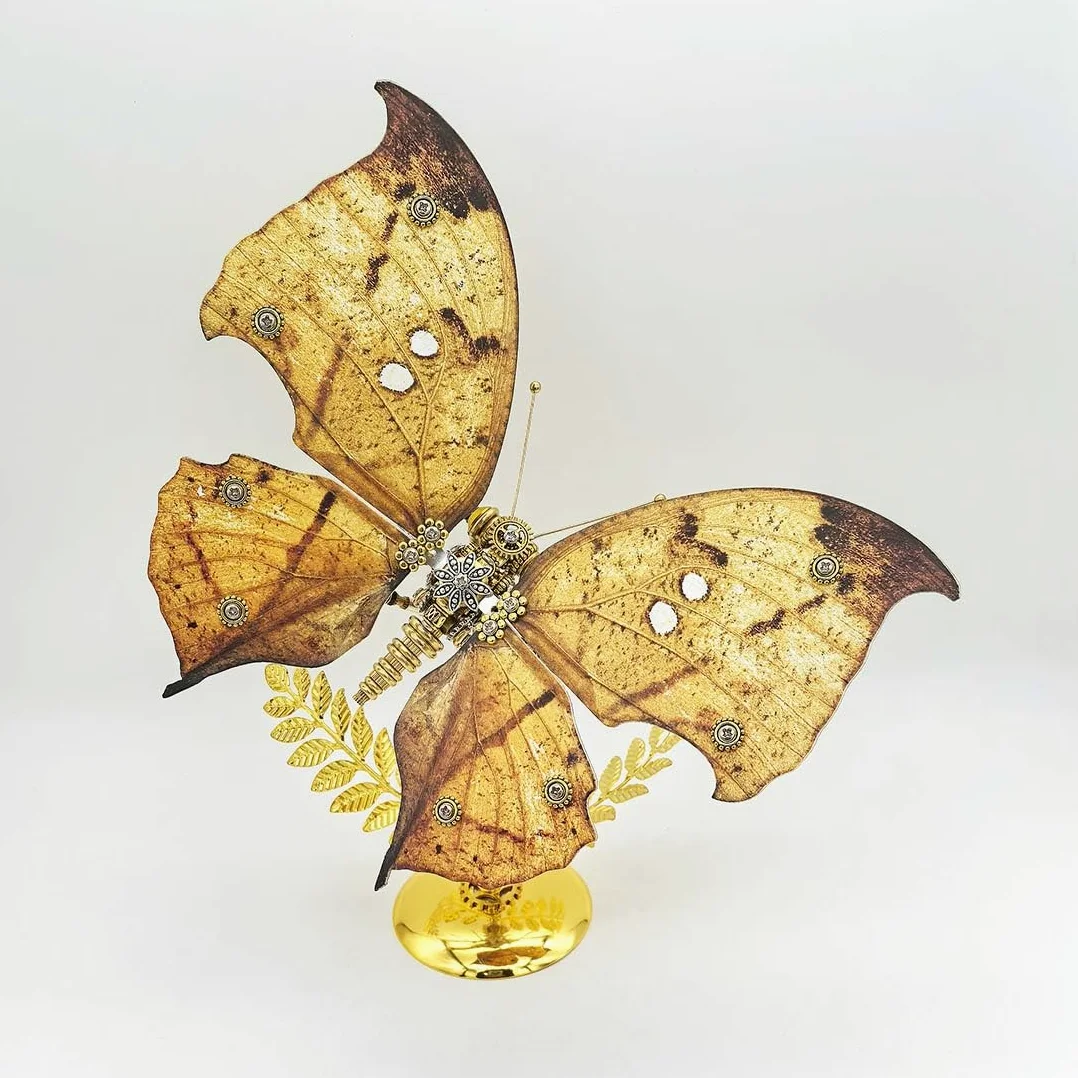 Puzzle 3D in metallo a forma di farfalla con occhio di pavone, kit di montaggio per modellini di farfalla con occhio di pavone, kit di modellini artistici per adulti, puzzle meccanico in