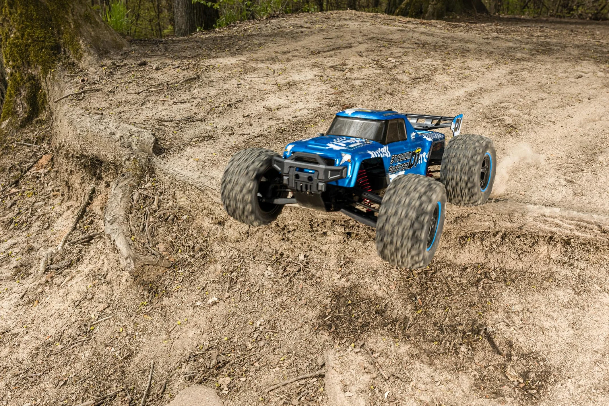 Carson 500404252 Stadium Fighter XS 1:10 100% RTR blu - Auto telecomandata, Buggy RC, incluse batterie e telecomando, Buggy fuoristrada