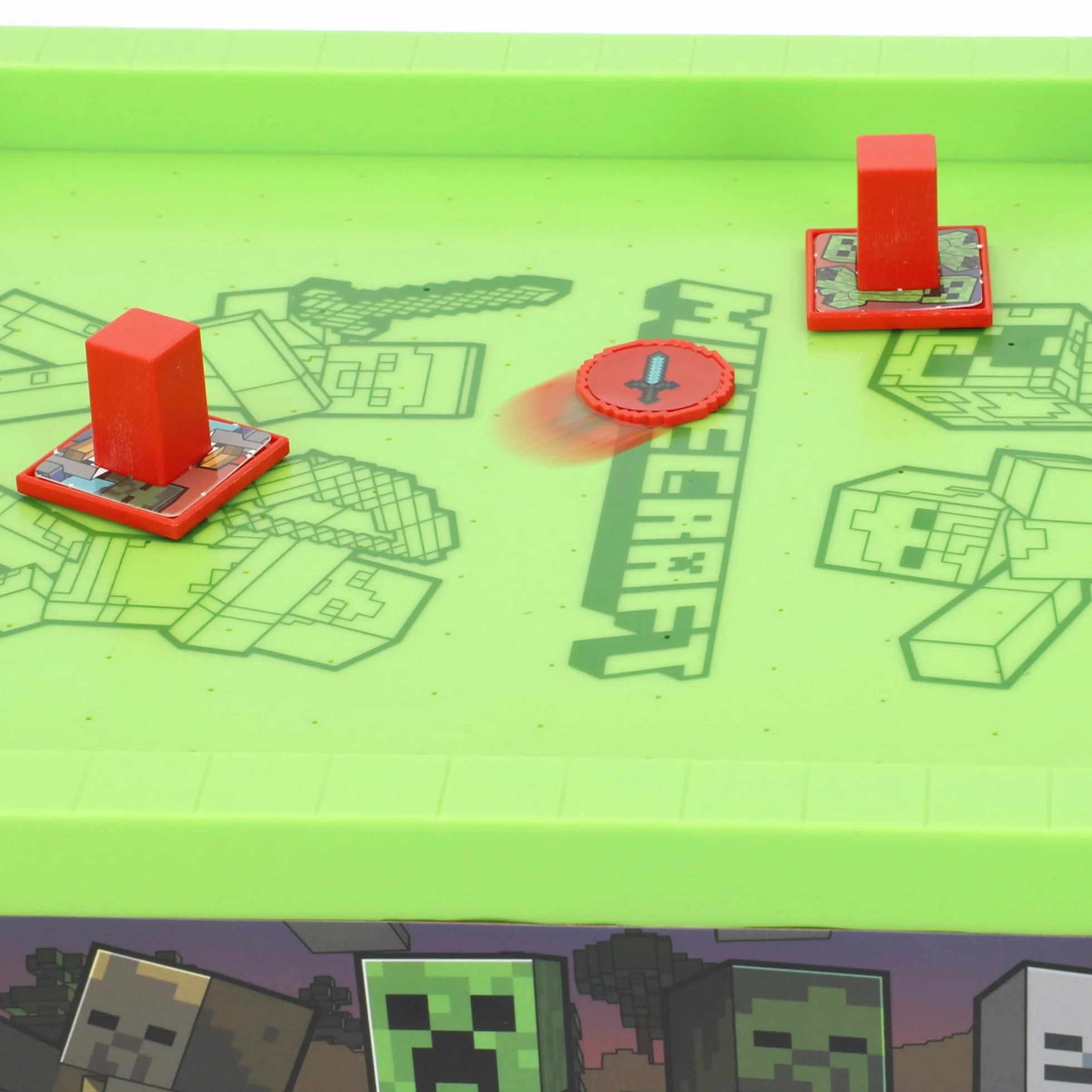 COLORBABY Minecraft Air Hockey Tavolo elettronico, Overworld, Superficie Aria, Segnalibro, Design Premium, Licenza ufficiale, Giochi da tavolo elettronici, Giochi da collezione, Bambini, Adulti (77715