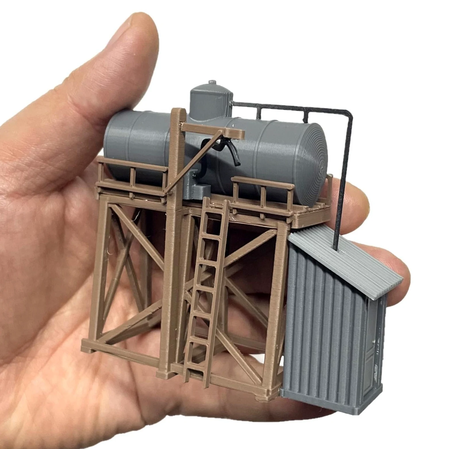 1:87 Modellino in Miniatura Serbatoio dell'Acqua Assemblaggio Layout Scenario Esposizione Ornamento Fai da Te