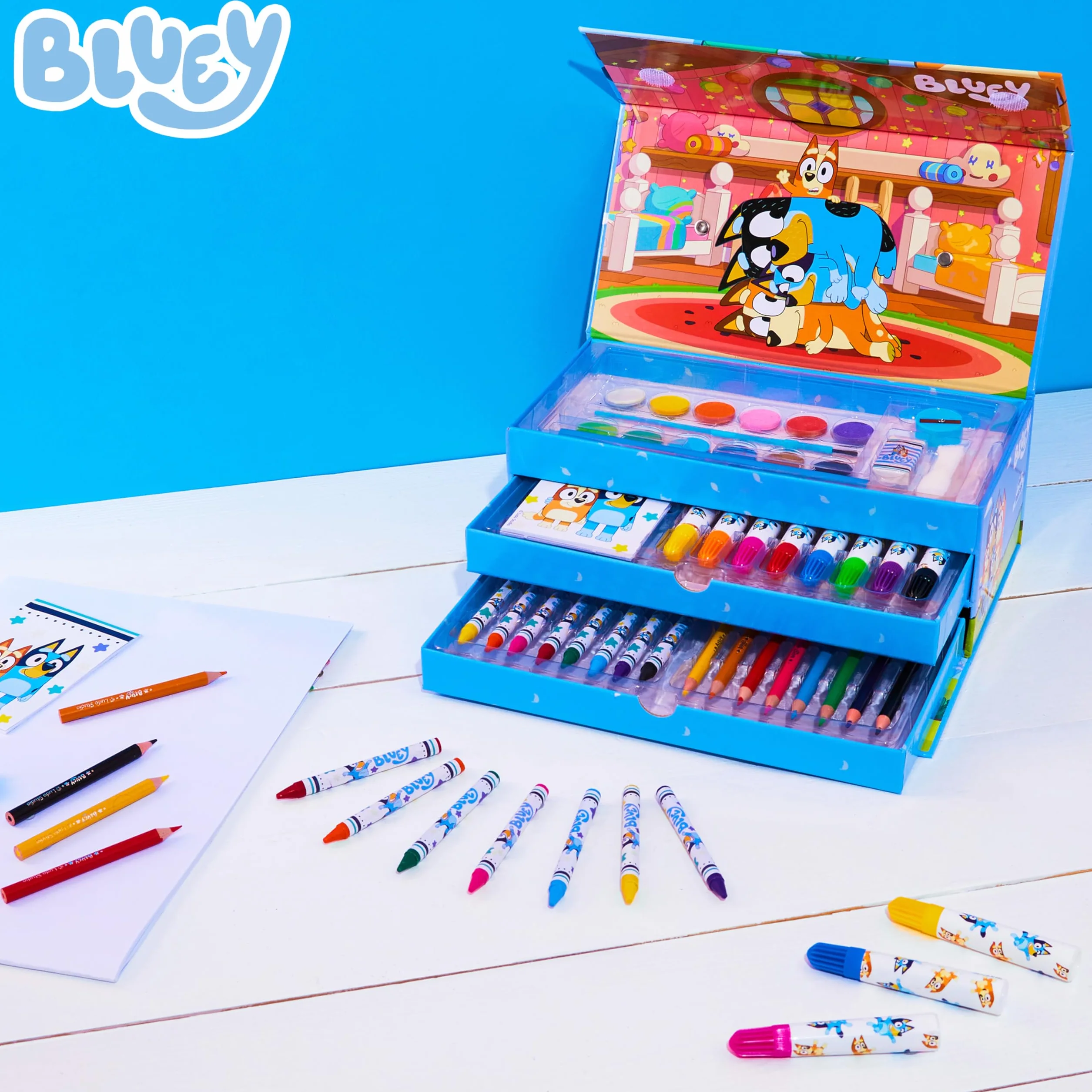 Bluey Valigetta Colori per Bambini, Set Disegno con Penne e Pastelli, Regali Bambini (Blu 3 livelli)