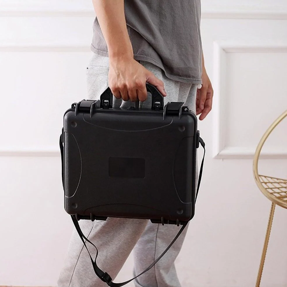 Custodia Transporto 33x28x12cm Robusta Custodia Transporto 33x28x12cm | Guscio PP, interno cotone perlato, impermeabile, anti- per polvere, protezione totale urti(Strapless)