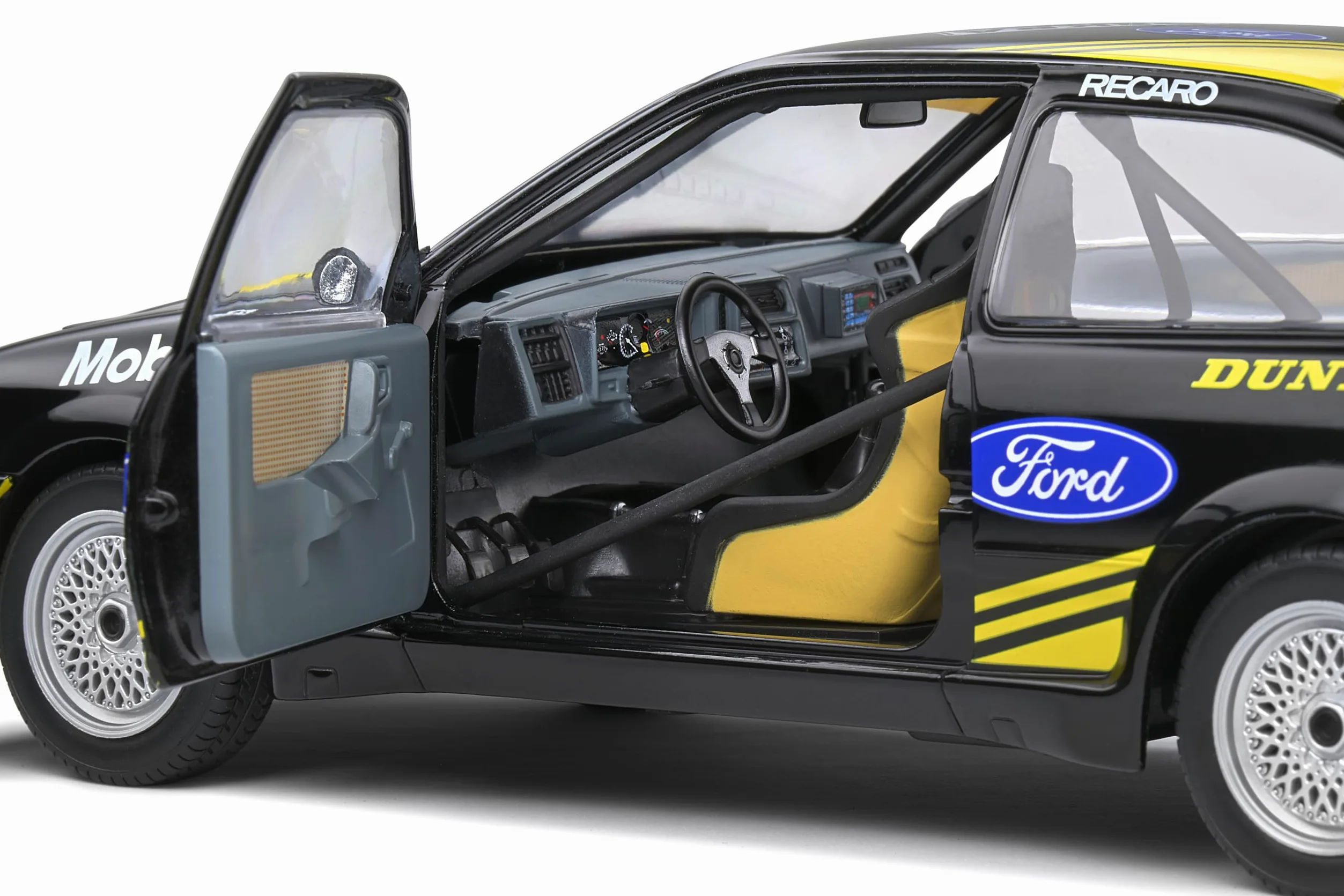 Solido 421180900 1:18 Ford Sierra RS 500# 44 Nero, modellino Auto Die-Cast