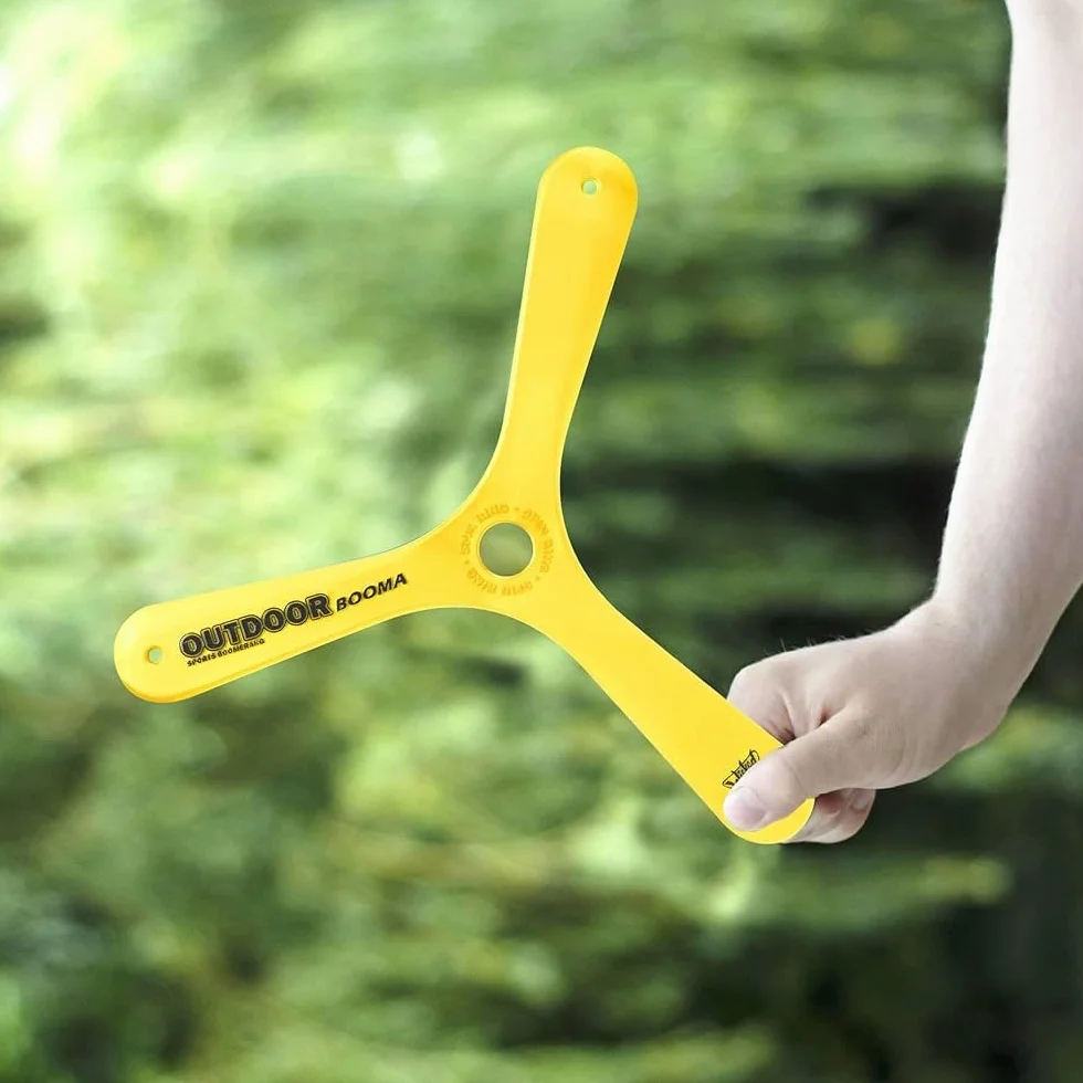 l&j Boomerang Aerodinamico in Polimero Ultraresistente – Ritorno Preciso, Lungo Raggio 15-20 Metri – Leggero, Flessibile, per Esterni, Adatto a Principianti e Esperti, Perfetto per Adulti e Ragazzi
