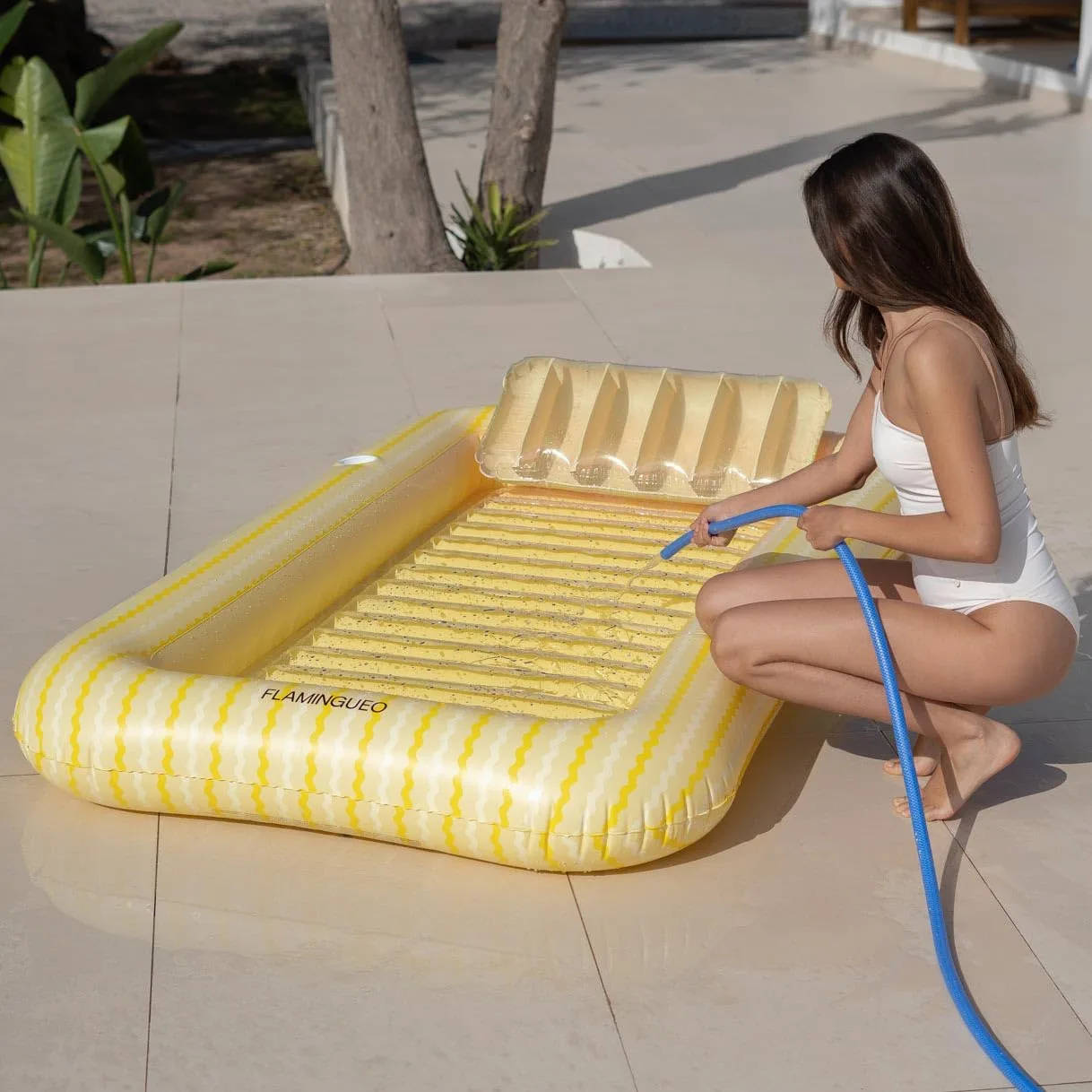 Flamingueo Materassino Mare - Tanning Pool Individuale - Portabicchieri Incluso - PVC Resistente - Dimensione Grande - Cuscino Smontabile