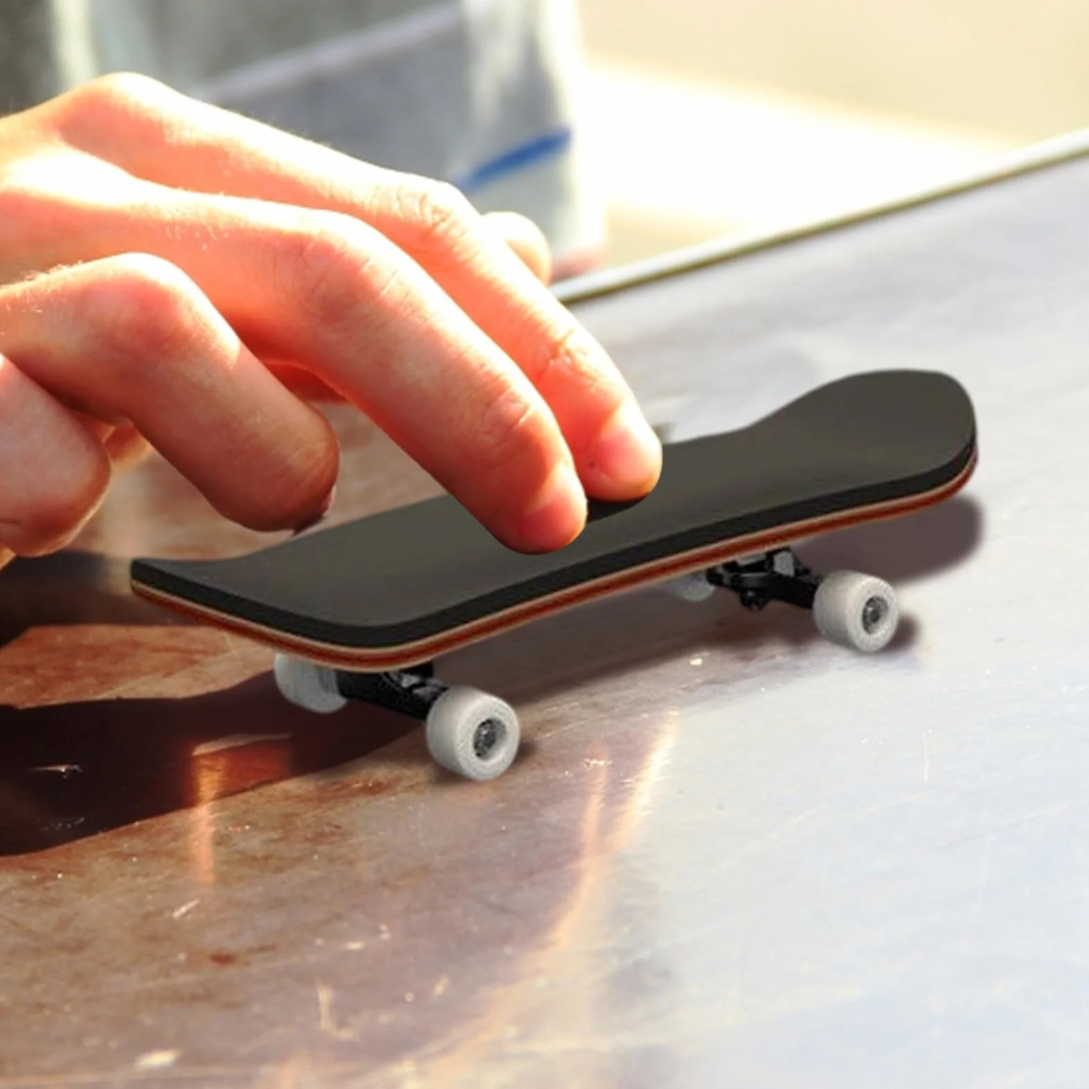 Finger Skateboards - Wood Fingertip Game, Anti Slip PU Mat Wood Skateboard Party Favors, Hand Skateboard, Mini Handheld Board For Boy Girl Student Adult Desktop Ornament Bedside Dorm Apartment