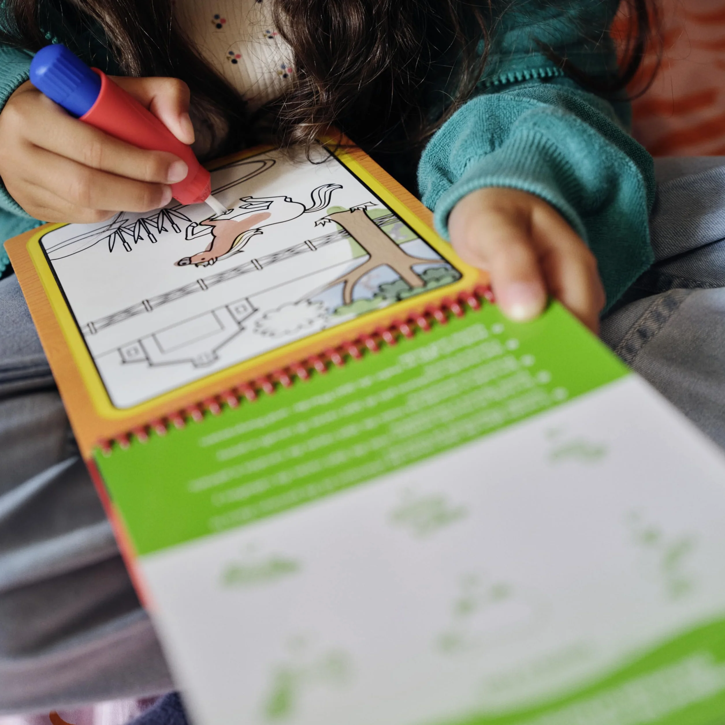 Melissa & Doug Water Wow! Libro Magico da Colorare con Pennello ad Acqua Fattoria, Gioco Educativo per Bambini 3+