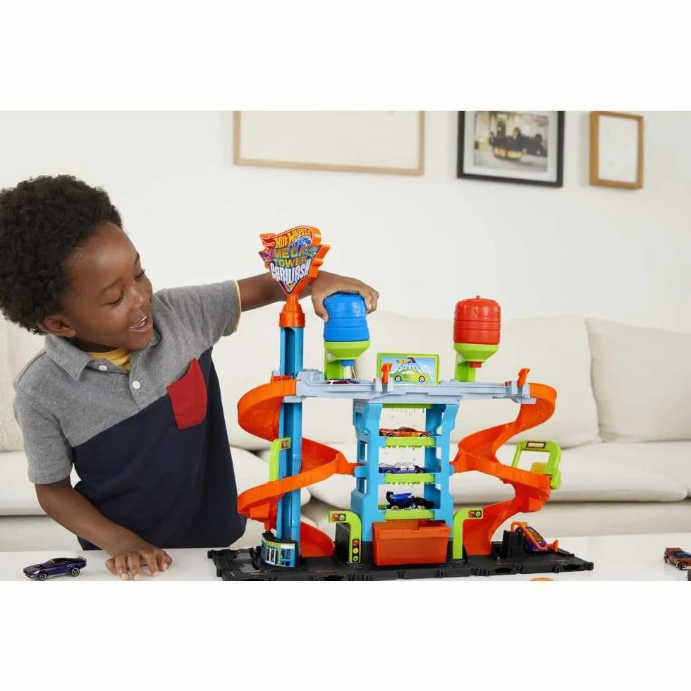 Hot Wheels - Hot Wheels City Mega Torre Autolavaggio, 1 macchinina Color Shifters, pratici serbatoi per acqua calda e fredda, si collega ad altri set, Giocattolo per Bambini 4+ Anni, HDP05