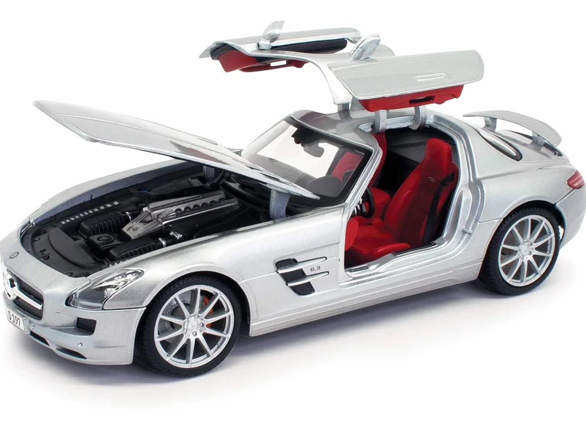 Maisto M31389 1:18 Mercedes-Benz SLS AMG, Rosso