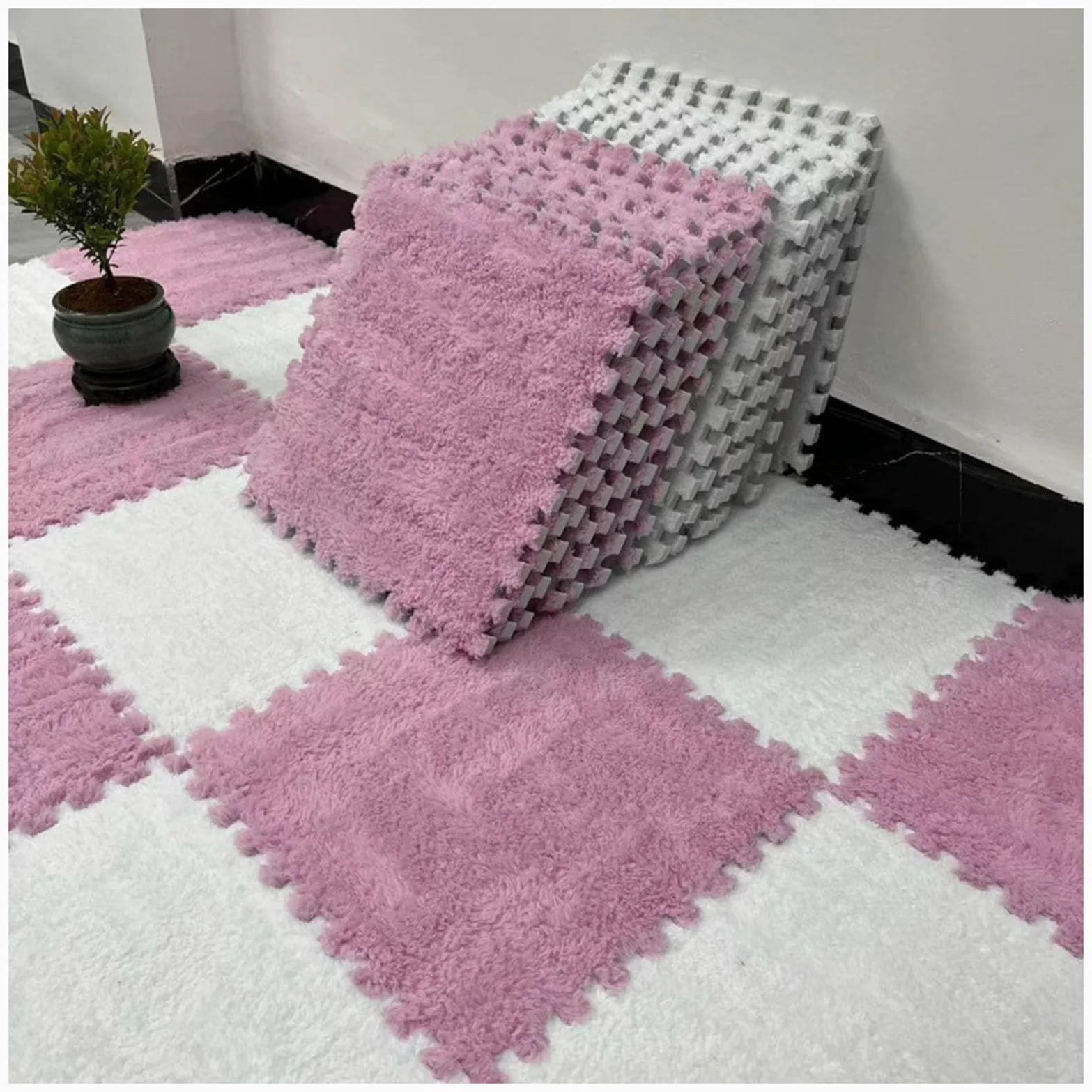 Splice Interlocking Carpet Square Plush rug, 10 Piastrelle quadrate in Schiuma ad Incastro, morbide e Antiscivolo, Tappeto Patchwork per la Stanza, Tappeto in Schiuma per,Pink+White