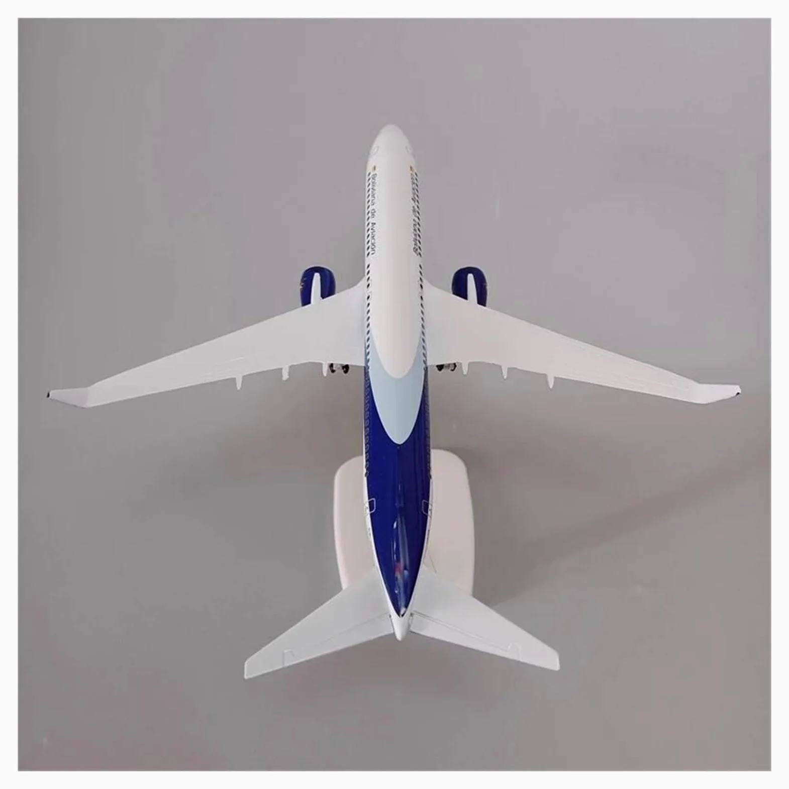 47CM Per Air France 777 B777 Modello Singolo Pressofuso Di Aeromobile Con Carrello Atterraggio Ruote Giocattolo 1/157 Modello di Aereo in lega