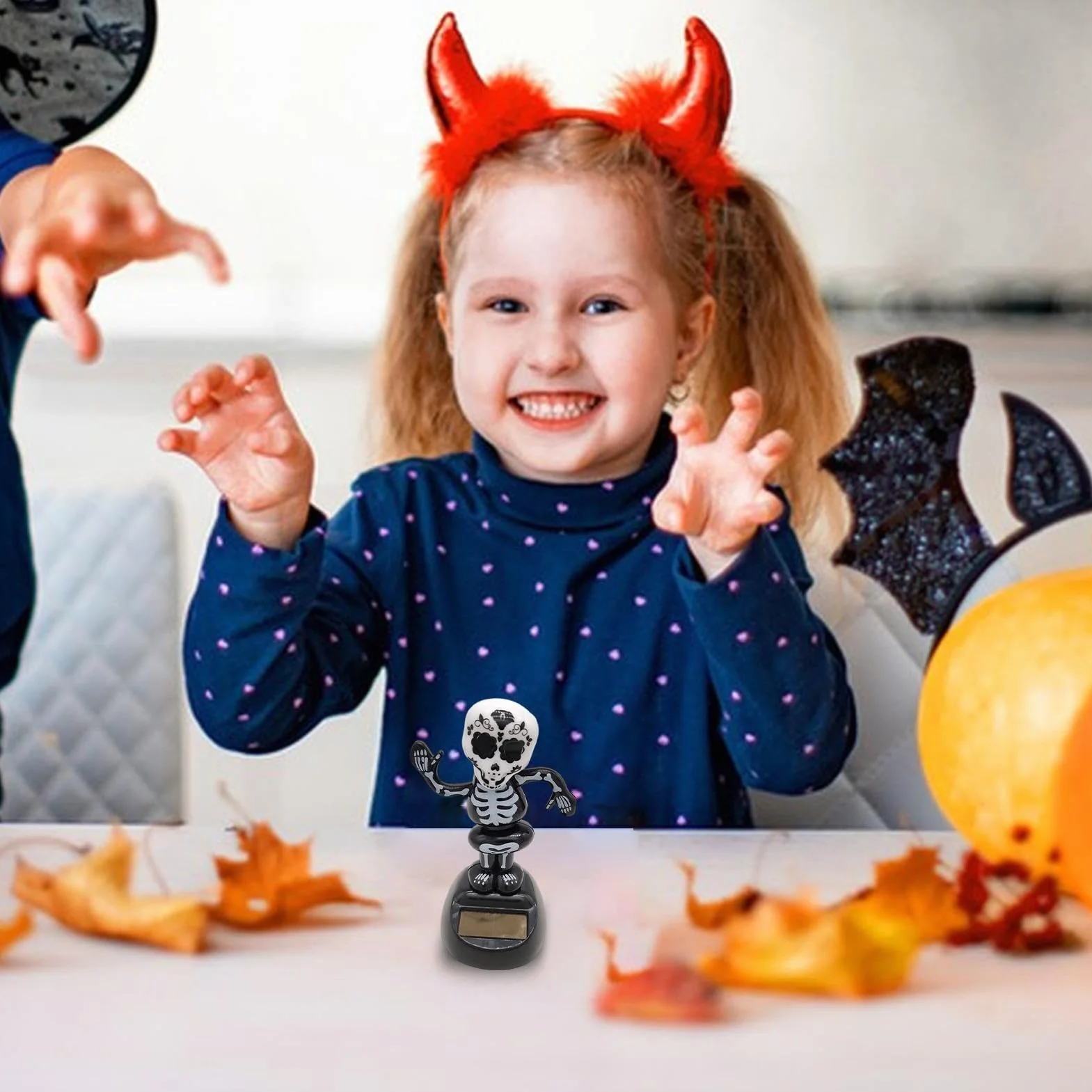 Giocattoli di Halloween a energia solare danzanti decorazione da tavolo