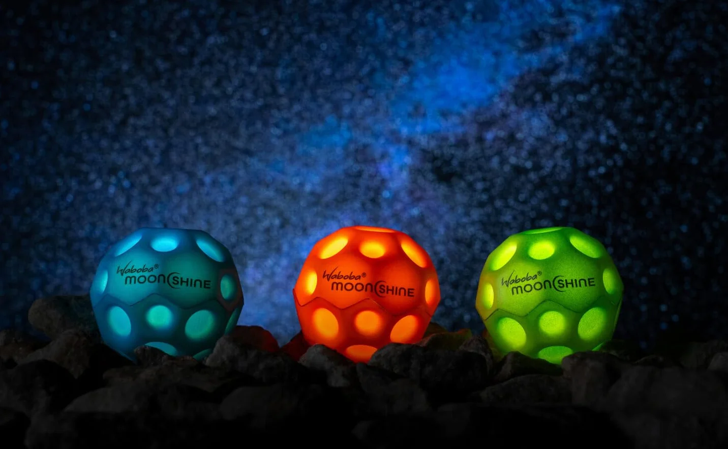 Waboba Moonshine Ball - Pelota Lunar Luminosa, rebote hiper saltarín Que brilla en la oscuridad, bola de Tierra de rebote Extra - Blanco - 60 x 60 x 60 mm