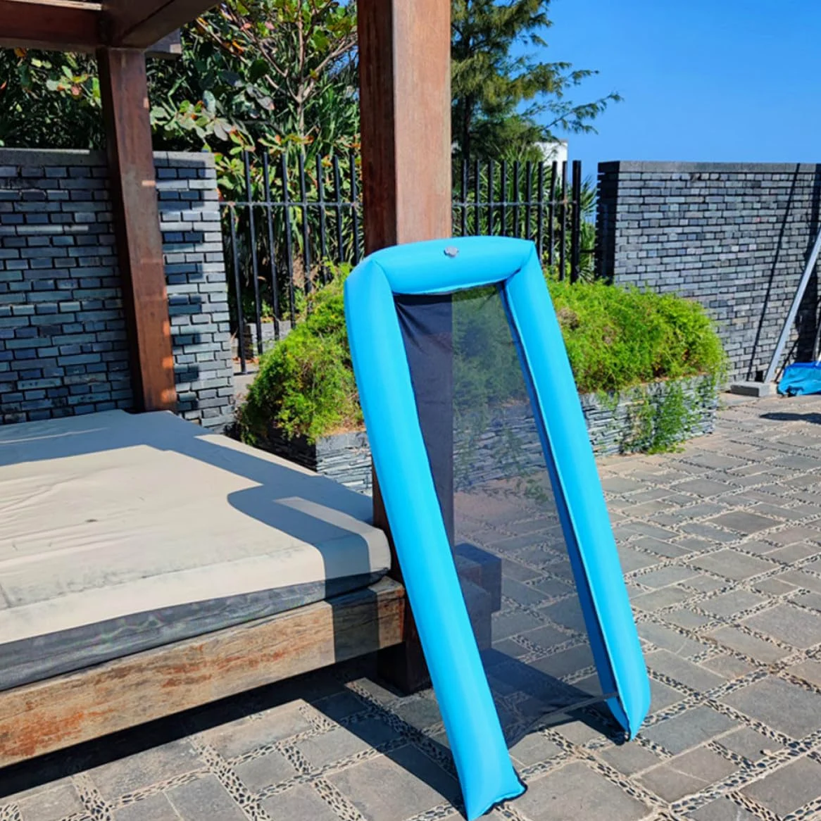 ERINGOGO Materassino Gonfiabile Leggero in Nailon Blu per Piscina Stagionale, Letto Galleggiante Portatile per Nuoto e Relax in Acqua