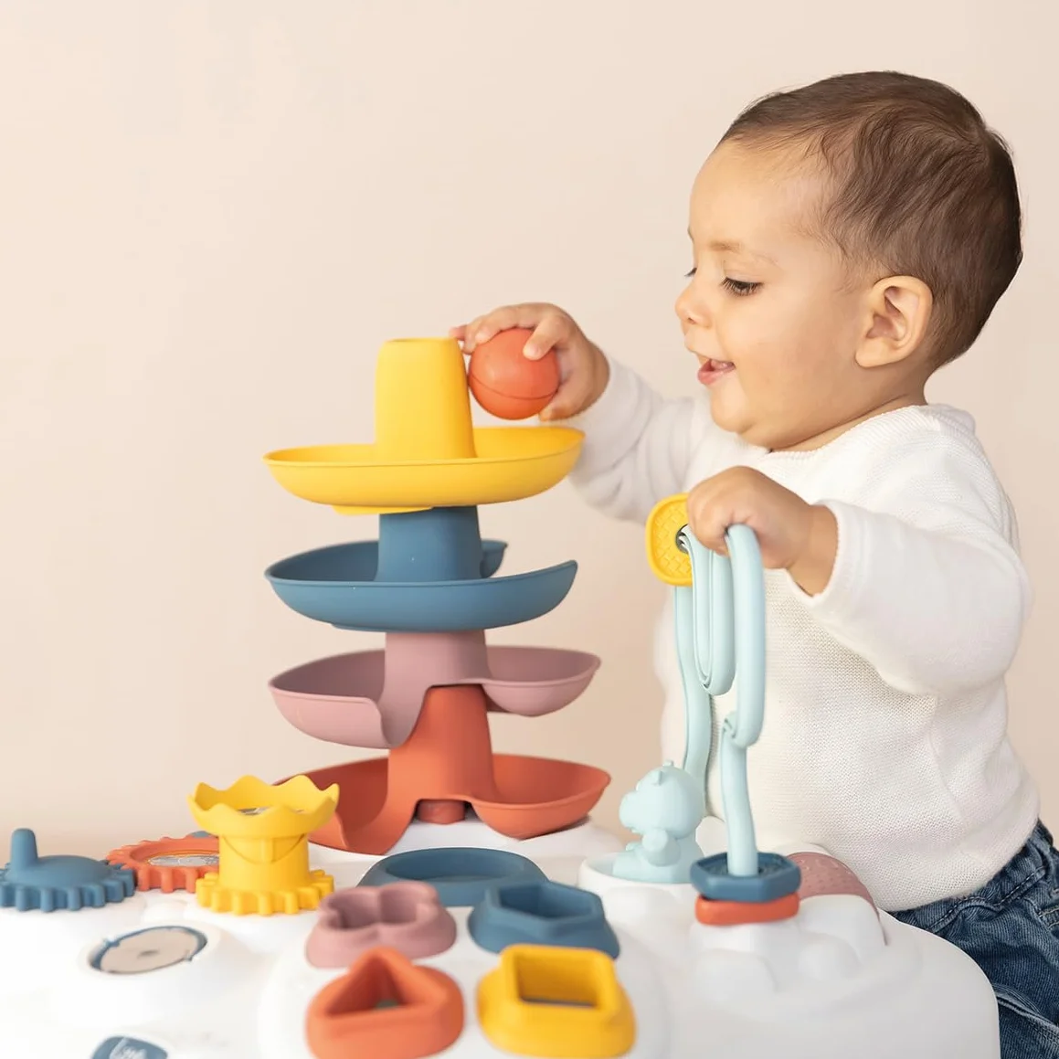 Little Smoby - Tavolo attività - Numerose funzioni meccaniche - 4 Forme, 1 Palla, 1 Ippopotamo - Sviluppa la motricità - dai 12 Mesi - Prodotto in Francia