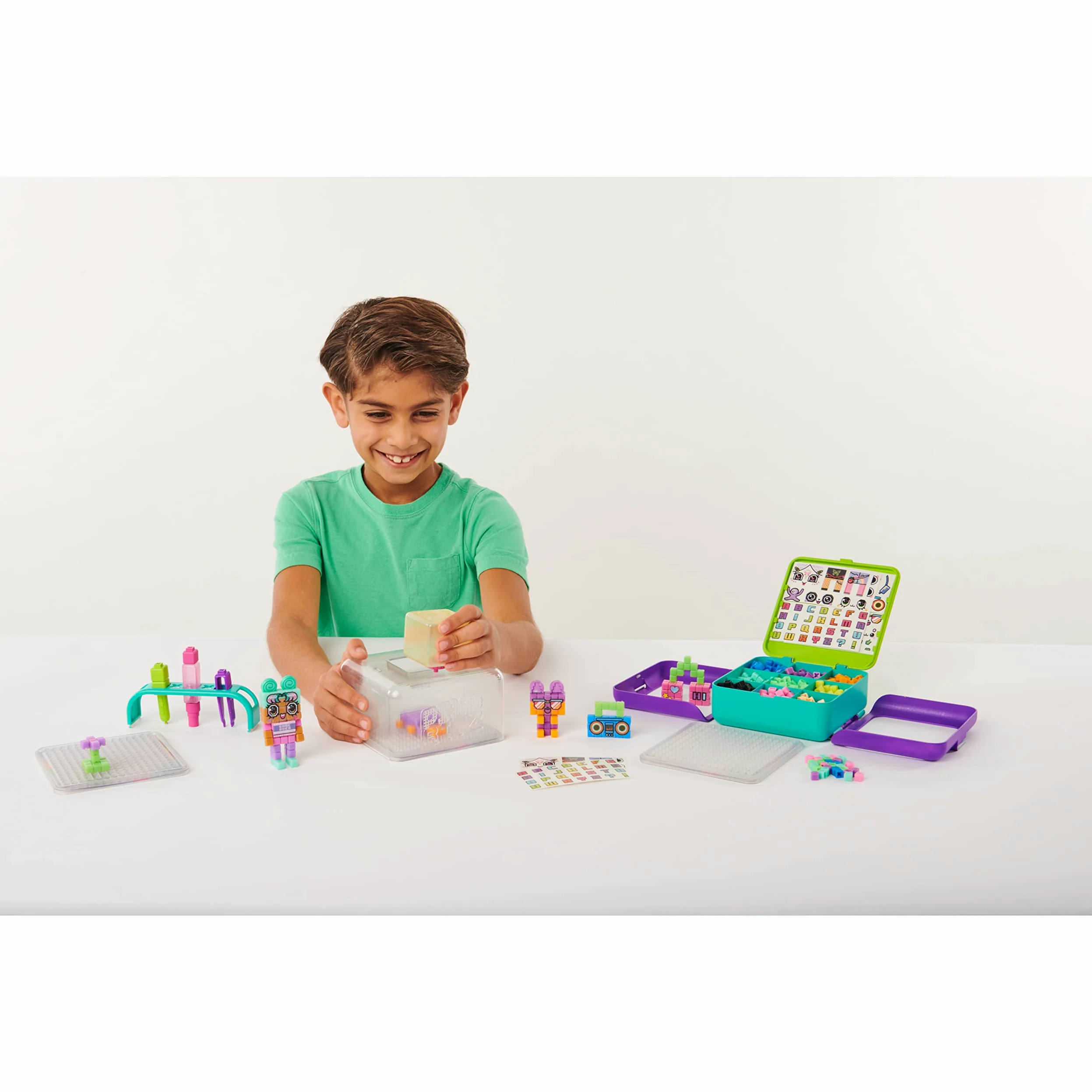 Paw Patrol Pixobitz Studio | Gioco Creativo per Bambini e Bambine | 500 bitz idroadesivi | Decorazioni e Accessori per creazioni in 3D | Giochi per Bambini dai 6 Anni in su