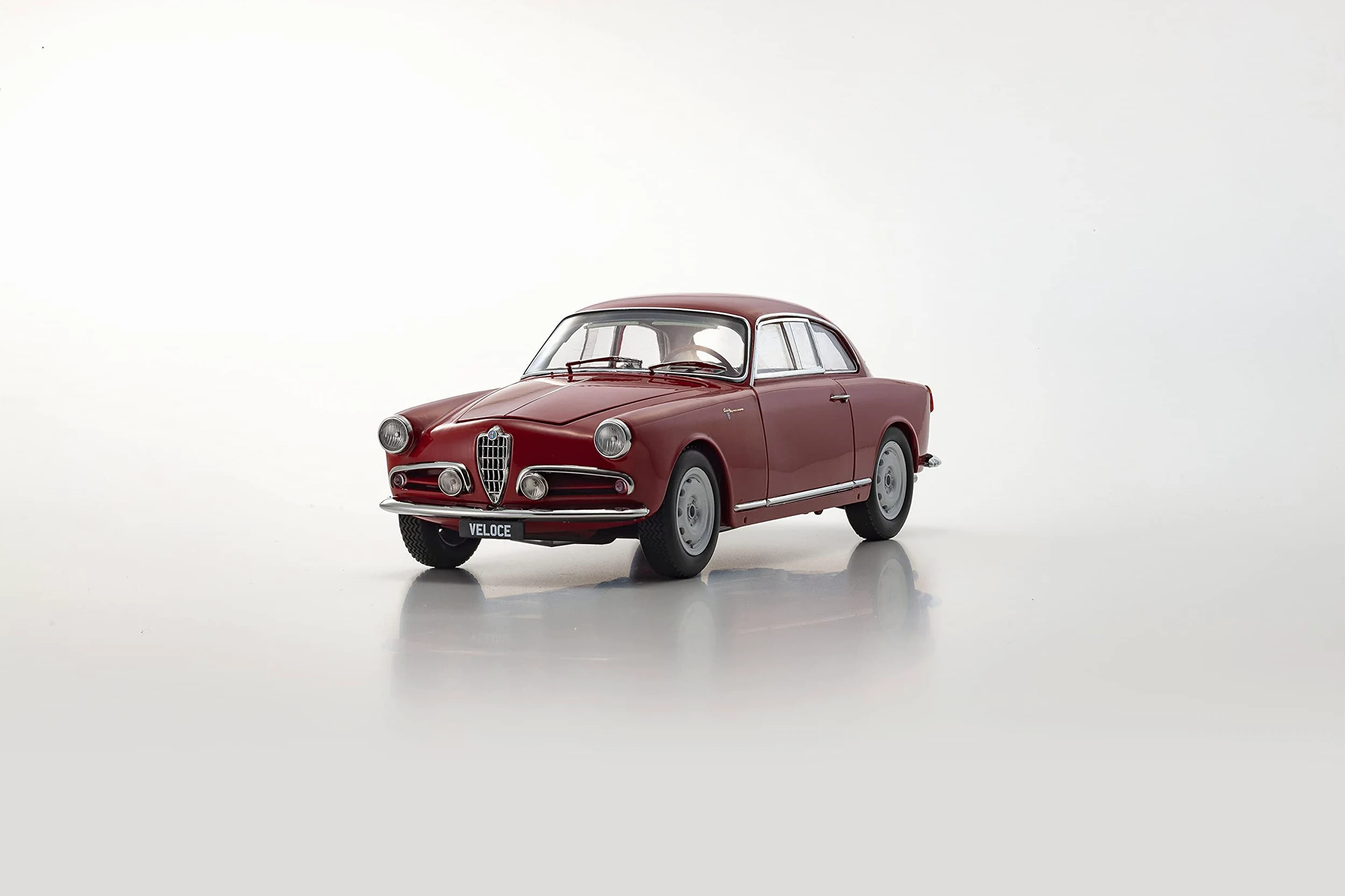 Kyosho 1:18 Alfa Romeo Giulietta Sprint Veloce - Rosso