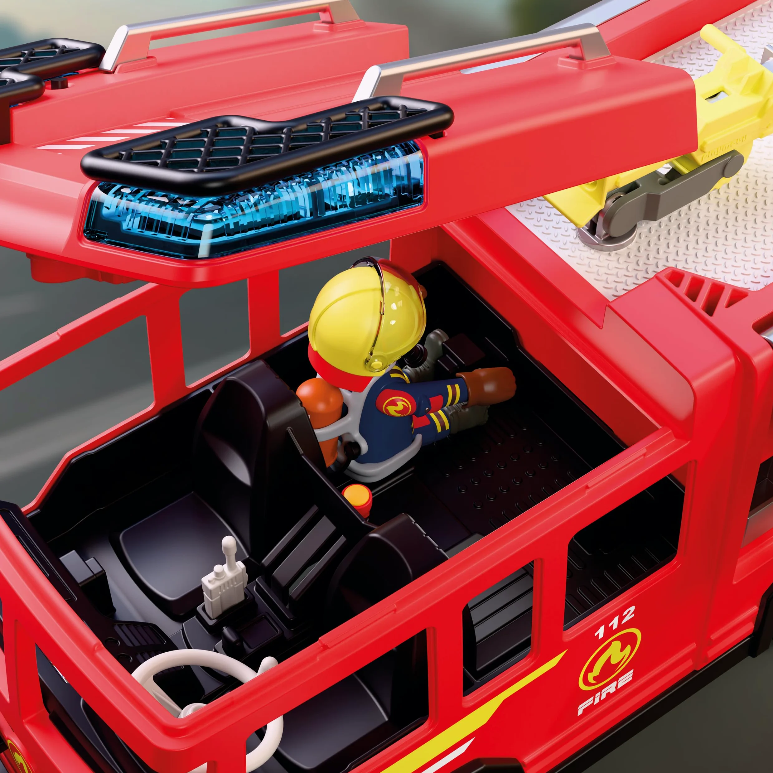 PLAYMOBIL | City Action | Automezzo di soccorso dei pompieri | Veicolo con luci e suoni, cannone ad acqua, proiettili in schiuma e ampia attrezzatura | Per bambini da 4 anni | 72193