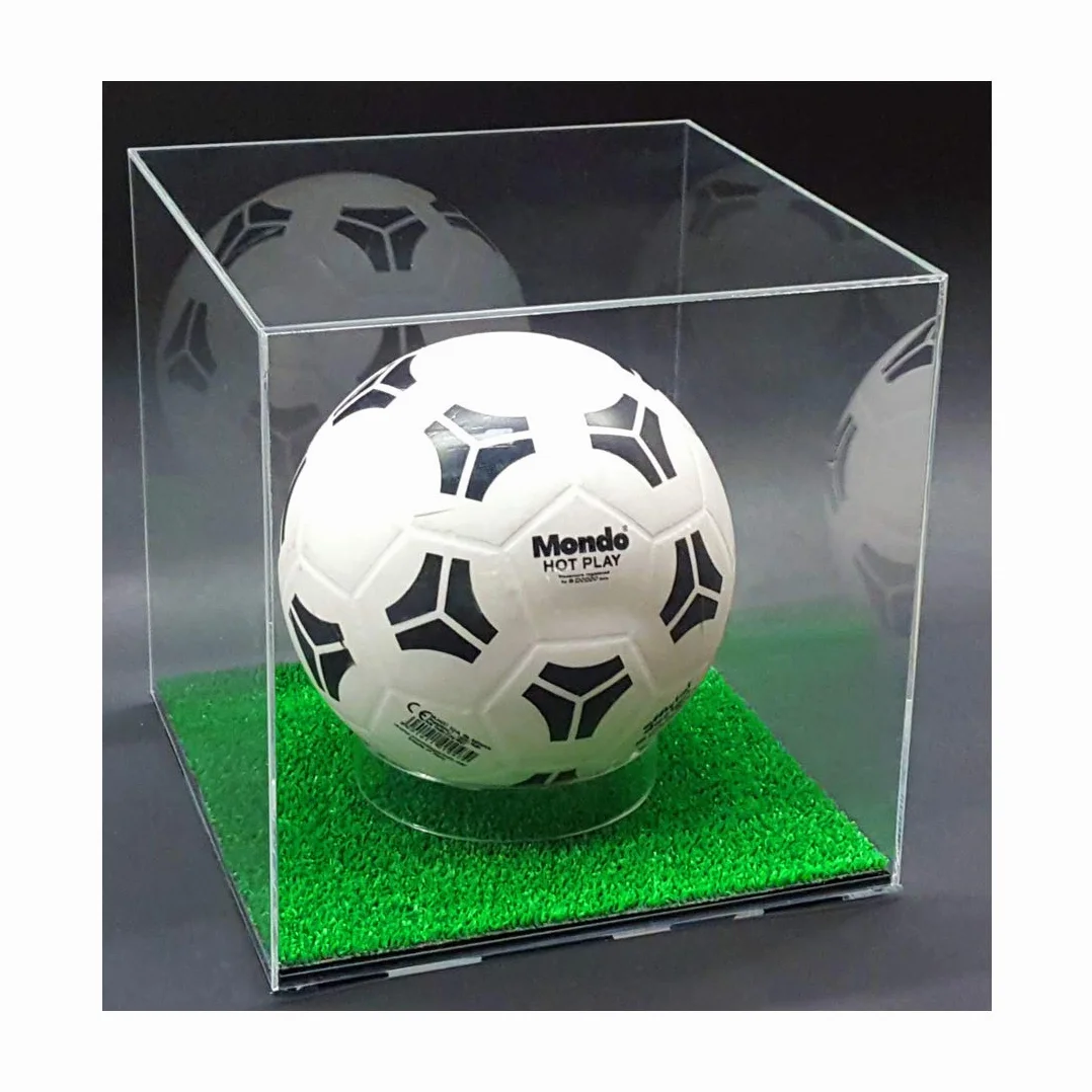 Cavinato Acrylics TECA - Vetrina per Pallone da Calcio in Plexiglass Trasparente con Base ed Erba Sintetica Verde. PRONTA PER L'USO. NIENTE DA MONTARE.