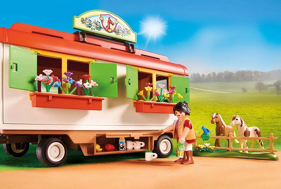PLAYMOBIL Country 70510 Ranch dei Pony con Roulotte, dai 4 Anni
