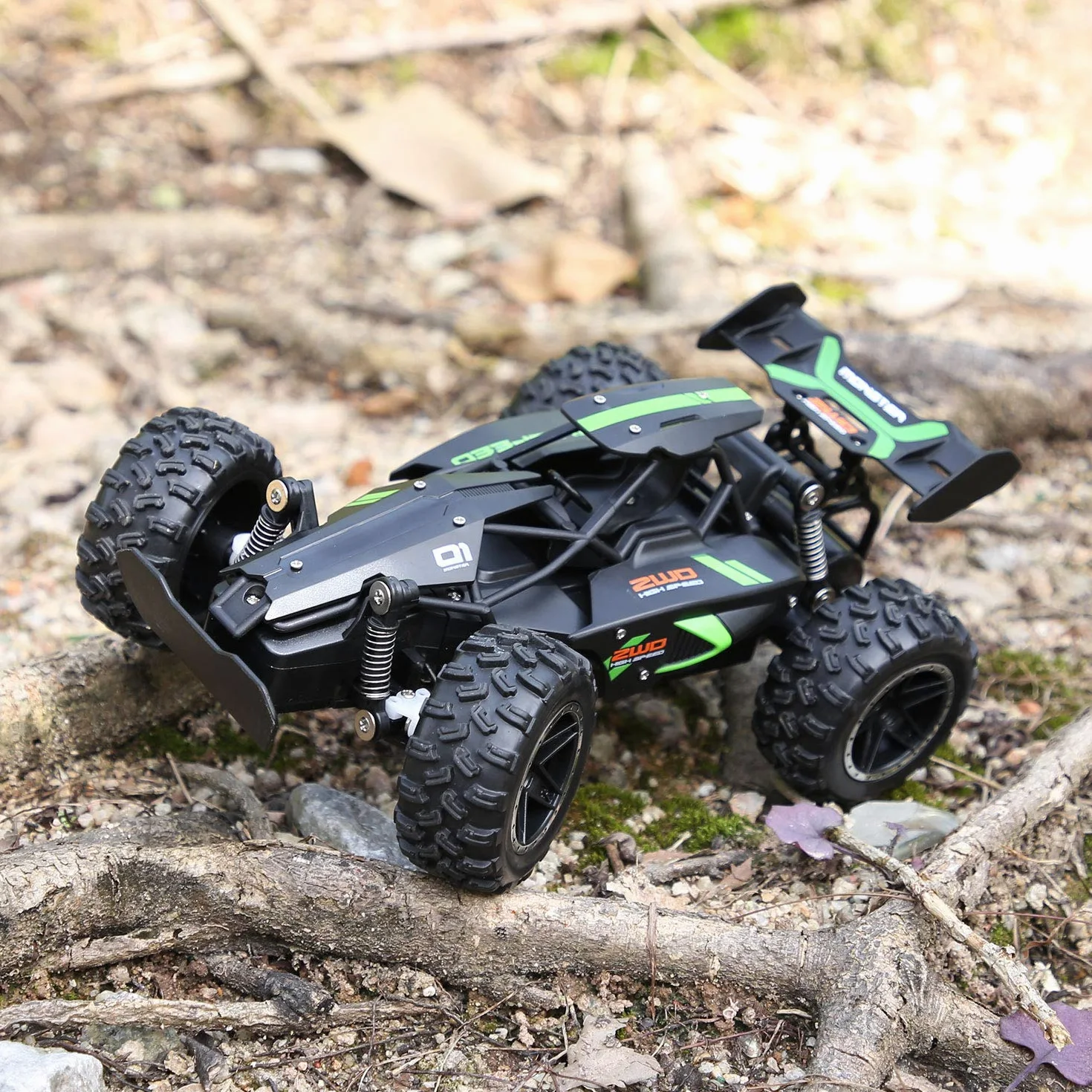 Macchina Telecomandata, RC Auto Telecomandata, 20KM/H Alta Velocità Auto Radiocomandata di Tutto Terreno, con 2 Batterie Caricabile, 2WD 2.4GHZ Macchinine Giocattolo per Bambini
