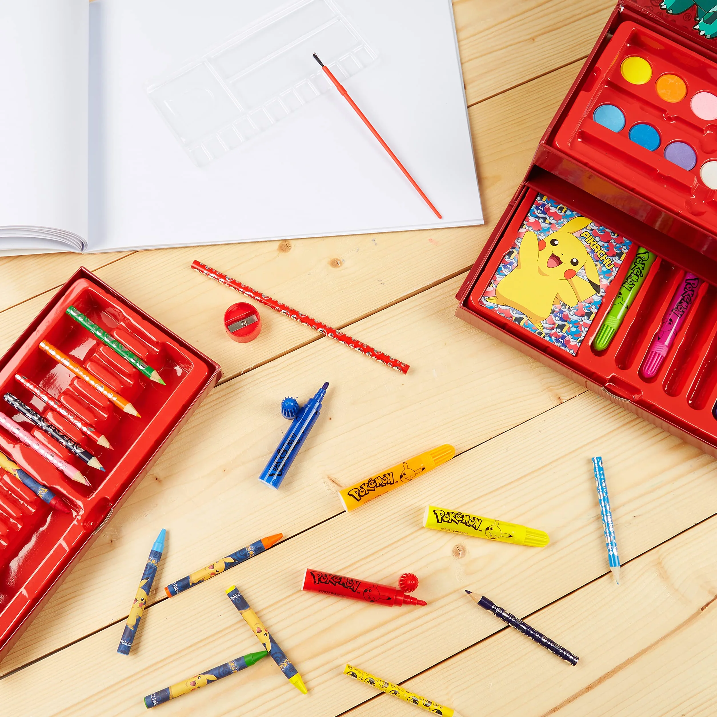 Pokemon Valigetta Colori per Bambini Accessori D'arte Matite Colorate Pastelli a Cera Pennarelli Acquerelli Pikachu Regalo Bambino Nero Rosso