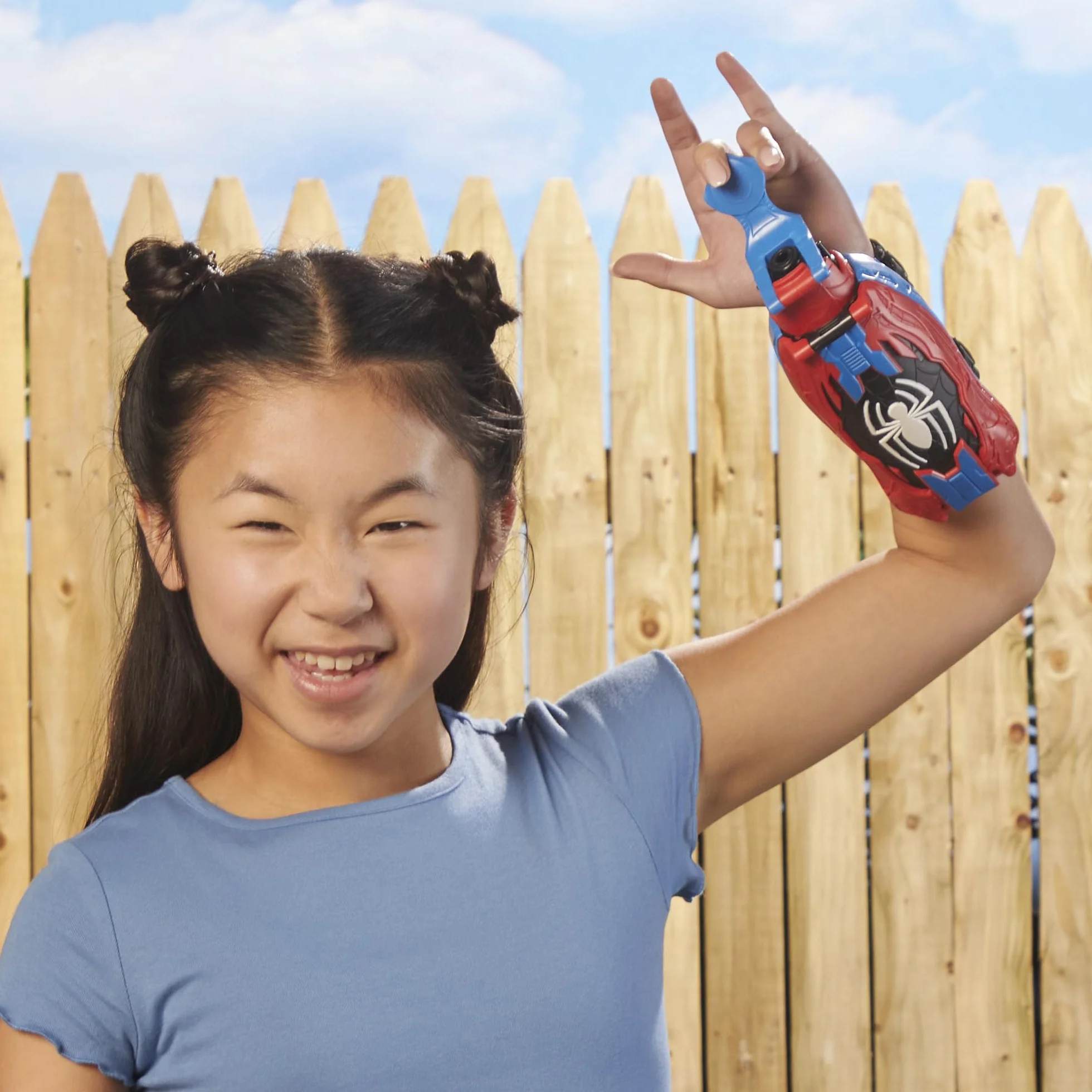 Spider-Man Hasbro Marvel Blaster Ragnatele Lunga Gittata 2 in 1 Giocattolo Supereroe Plastica 5 Anni