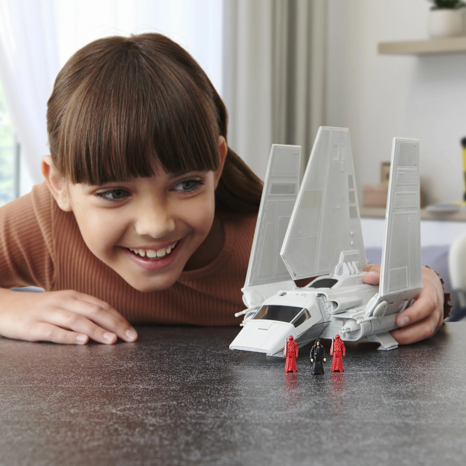 Star Wars Micro Galaxy Squadron Imperial Shuttle - Veicolo di classe Starship da 7 pollici con tre accessori da 2,5 cm