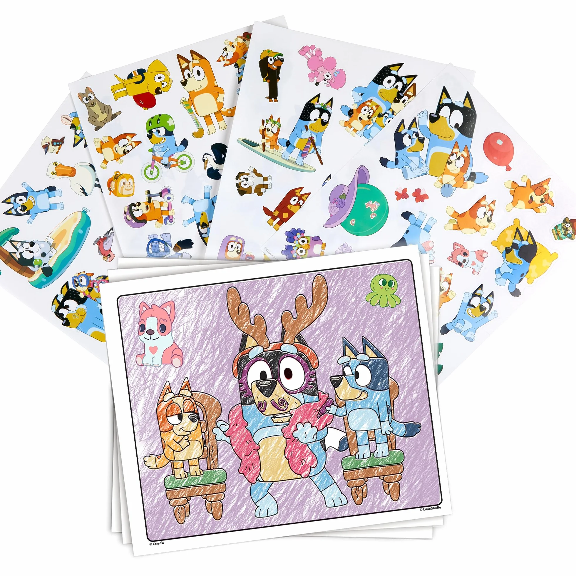 Crayola - Album da colorare con Sticker, Soggetto Bluey, 32 Pagine Divertenti e 4 Fogli di Adesivi Inclusi, 04-2664G