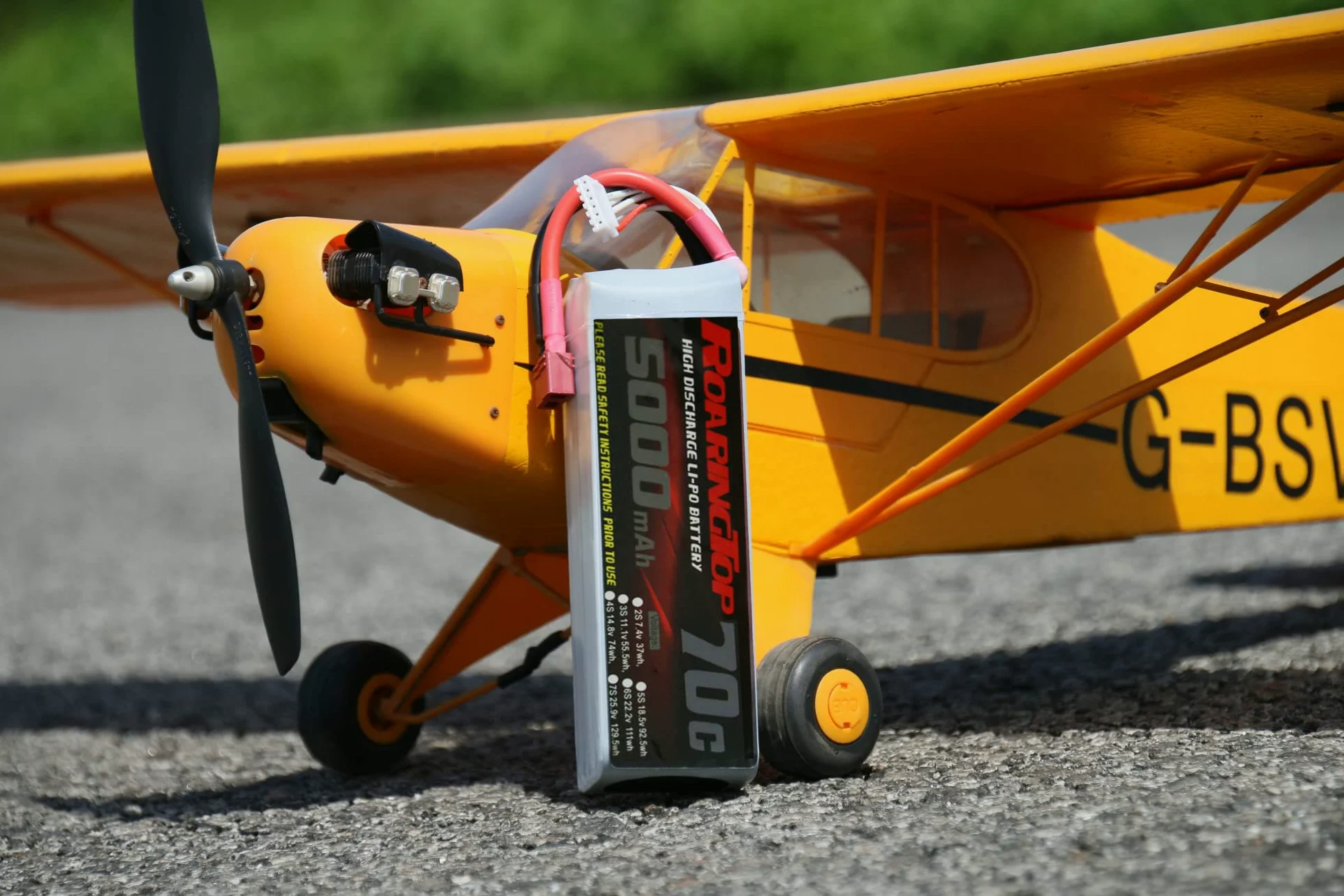 RoaringTop 14.8V 5000mAh 4S 70C RC Batteria Lipo RC Hardcase Lipo Batteria Pack con T Connessione da RC Auto RC Barca RC Eli Aereo Camion RC