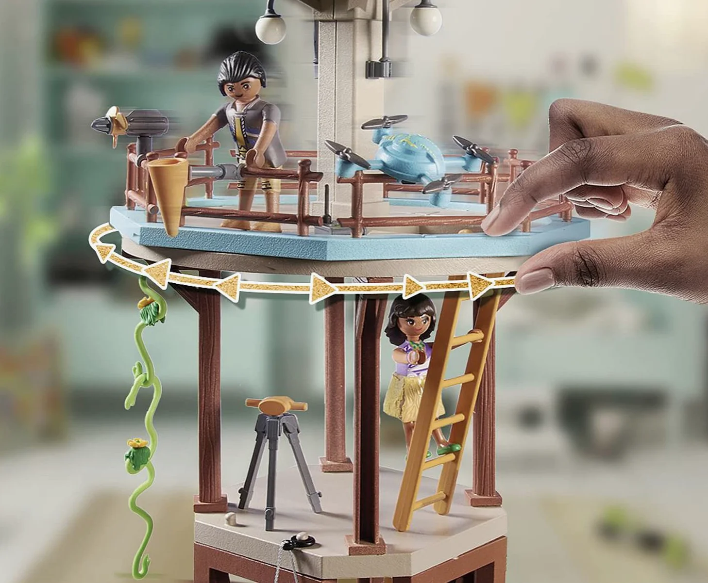 PLAYMOBIL Wiltopia 71008 Centro di osservazione Animali dell'Amazzonia, con Bussola e Animali Giocattolo, Giocattolo Sostenibile per Bambini dai 4 Anni in su