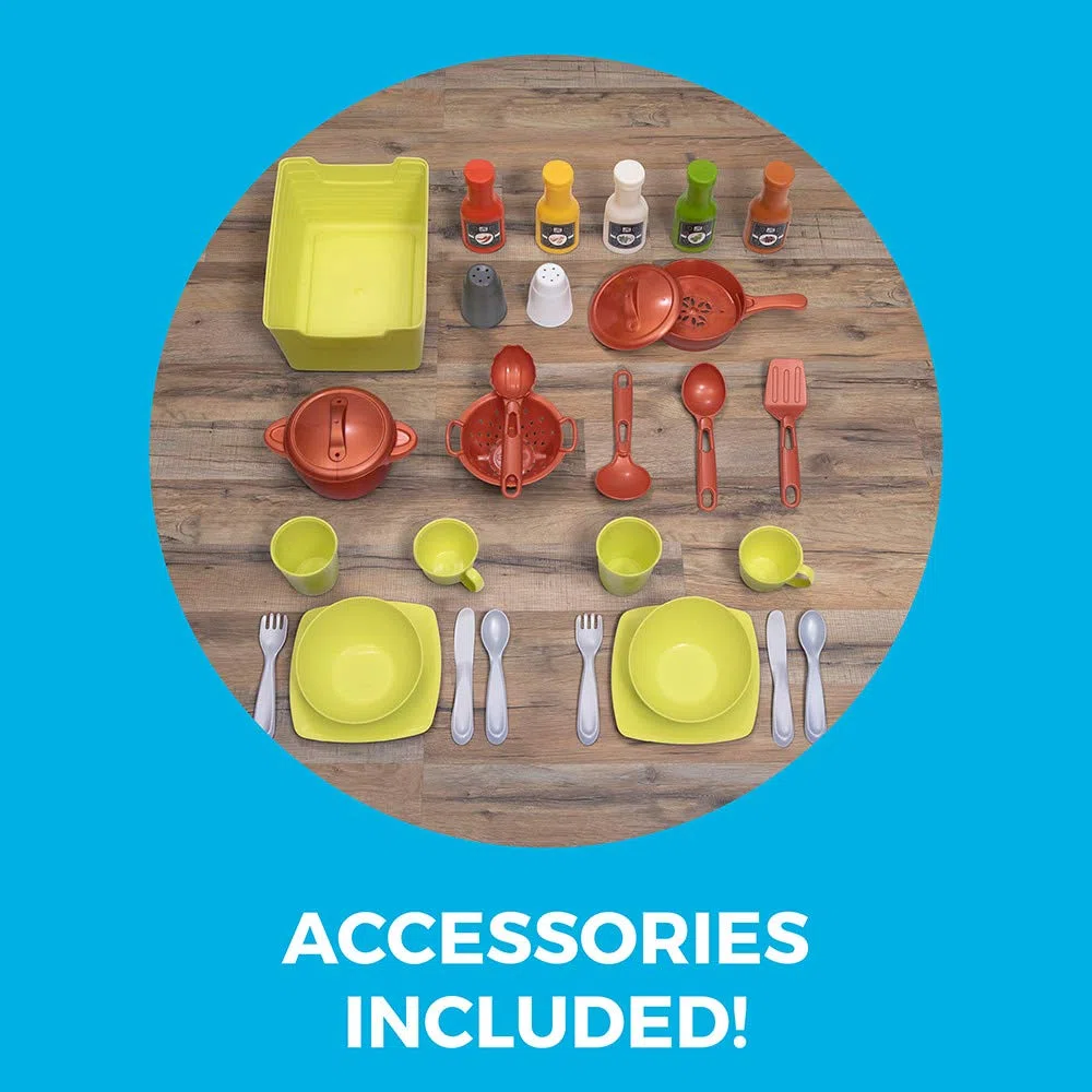 Step2 Modern Farmhouse Kitchen Cucina gioco con luce e suono | Cucina gioco di plastica | Compresi 28 accessori