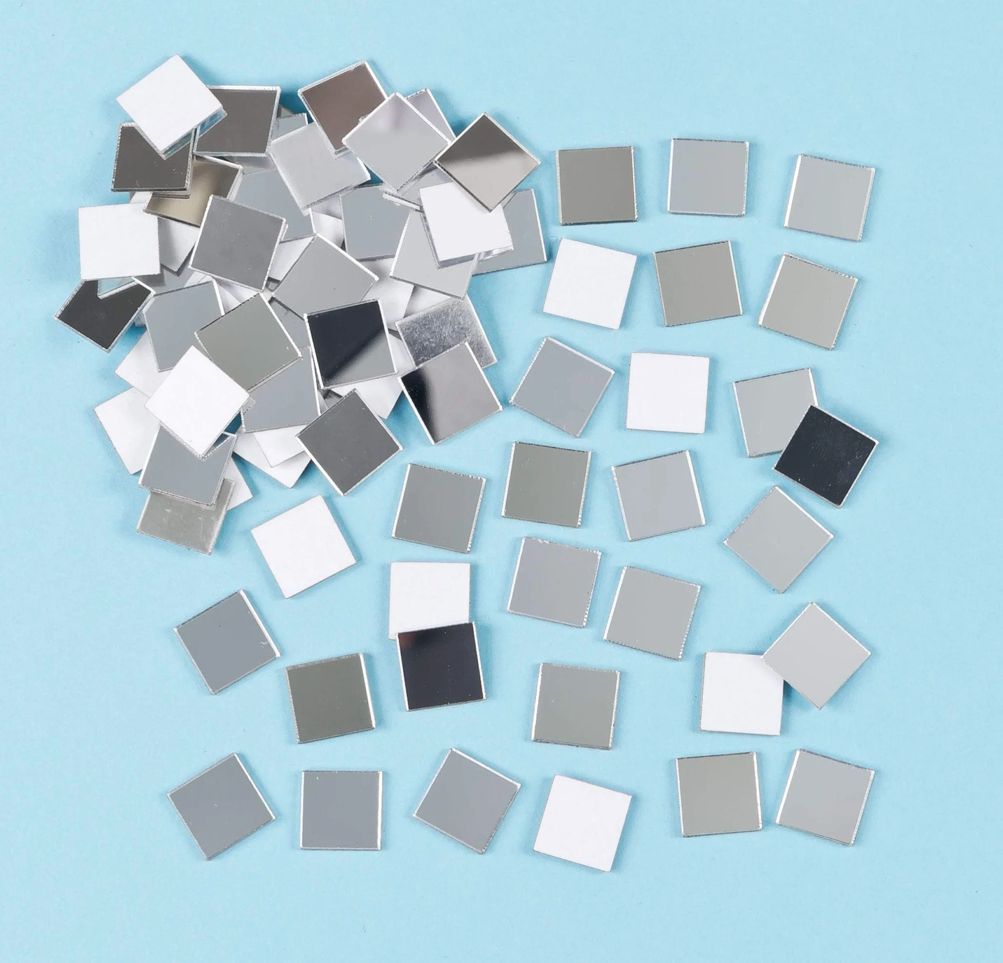Baker Ross Tessere mosaico a specchio autoadesive per bambini (confezione da 100)