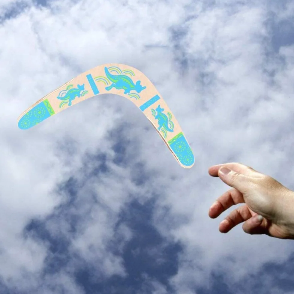 Boomerang Volante Flying Boomerang in Legno a Forma di V Giocattolo in Legno per Sport all'Aria Aperta Boomerang Volante per Bambini e Adulti Boomerang All'aperto Sport Regalo Giocattolo