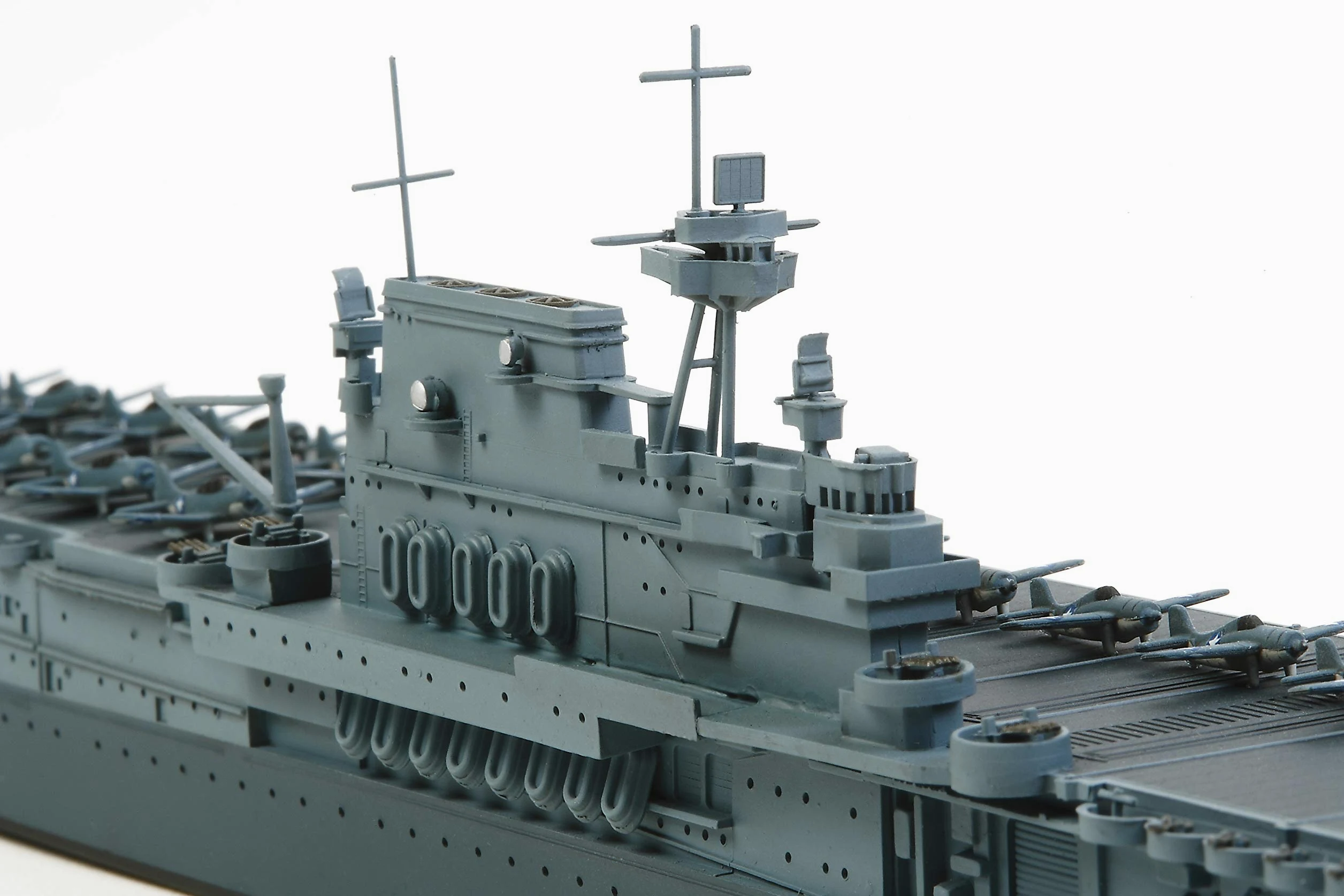 Tamiya 300031712 - Modellino portaerei Americana Yorktown CV-6, Scala 1:700