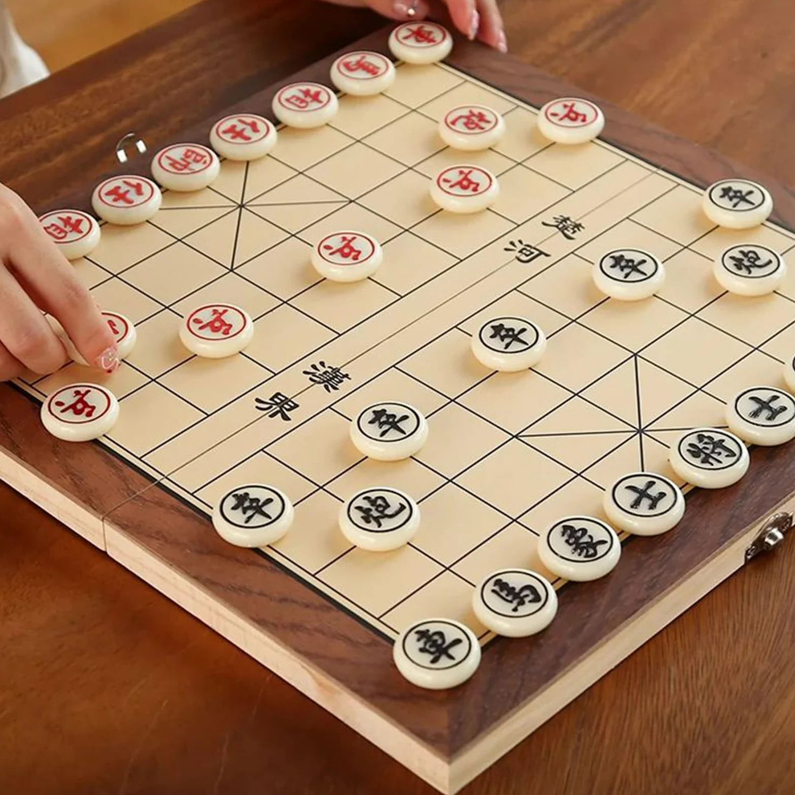 Set di Scacchi Cinesi con Scacchiera Pieghevole in Legno, Portatile, Magnetico Xiangqi, Tradizionale Classico, Gioco di strategia educativo, Gioco da Viaggio per Principianti (dime