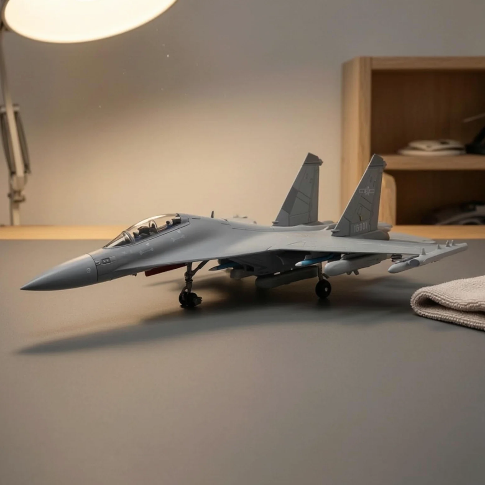Aereo da Elettronica Modello Kit Aereo da Jet da Combattimento Struttura con cessori Fili da Installare Adatto per Hobbisti Decorazione 1 72