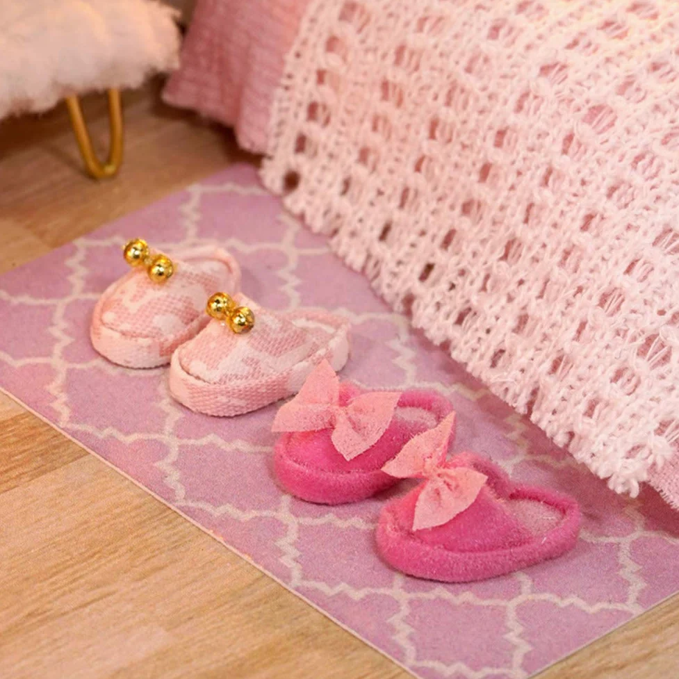 Generic Kit per Casa delle Bambole Rosa Fai-da-te Modello di Casa delle Bambole in Miniatura in Legno Fatto a Mano Carino per la Decorazione Domestica e Materiale Ecologico Regalo per Bambini