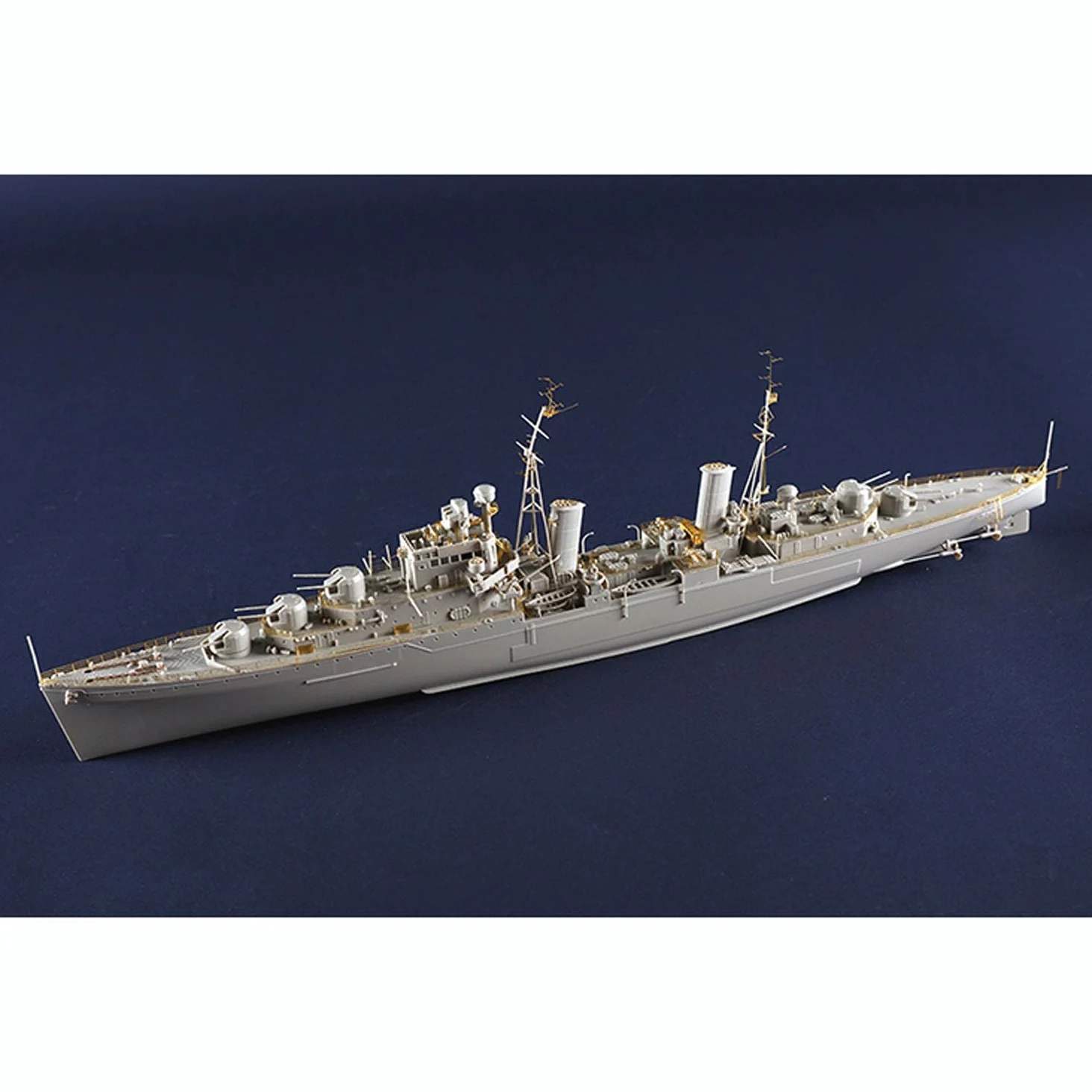 TOUCAN RC HOBBY 1/350 Trumpeter 05366 HMS Naiad Royal Navy Cruiser Plastic Static Ship Model Kit, US in Stock