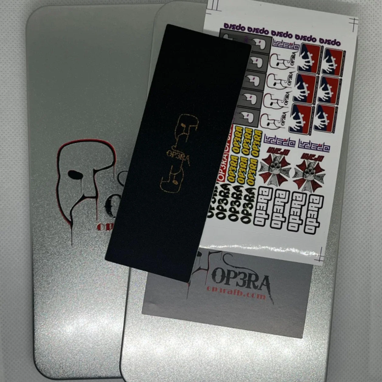 LEEFAI Pro Fingerboard, set completo da 34 x 96 mm, tavola in legno di acero, stampa UV, grafica 4.0 truck e 5 ruote in uretano 65d, Op3ra Oriented Vibes