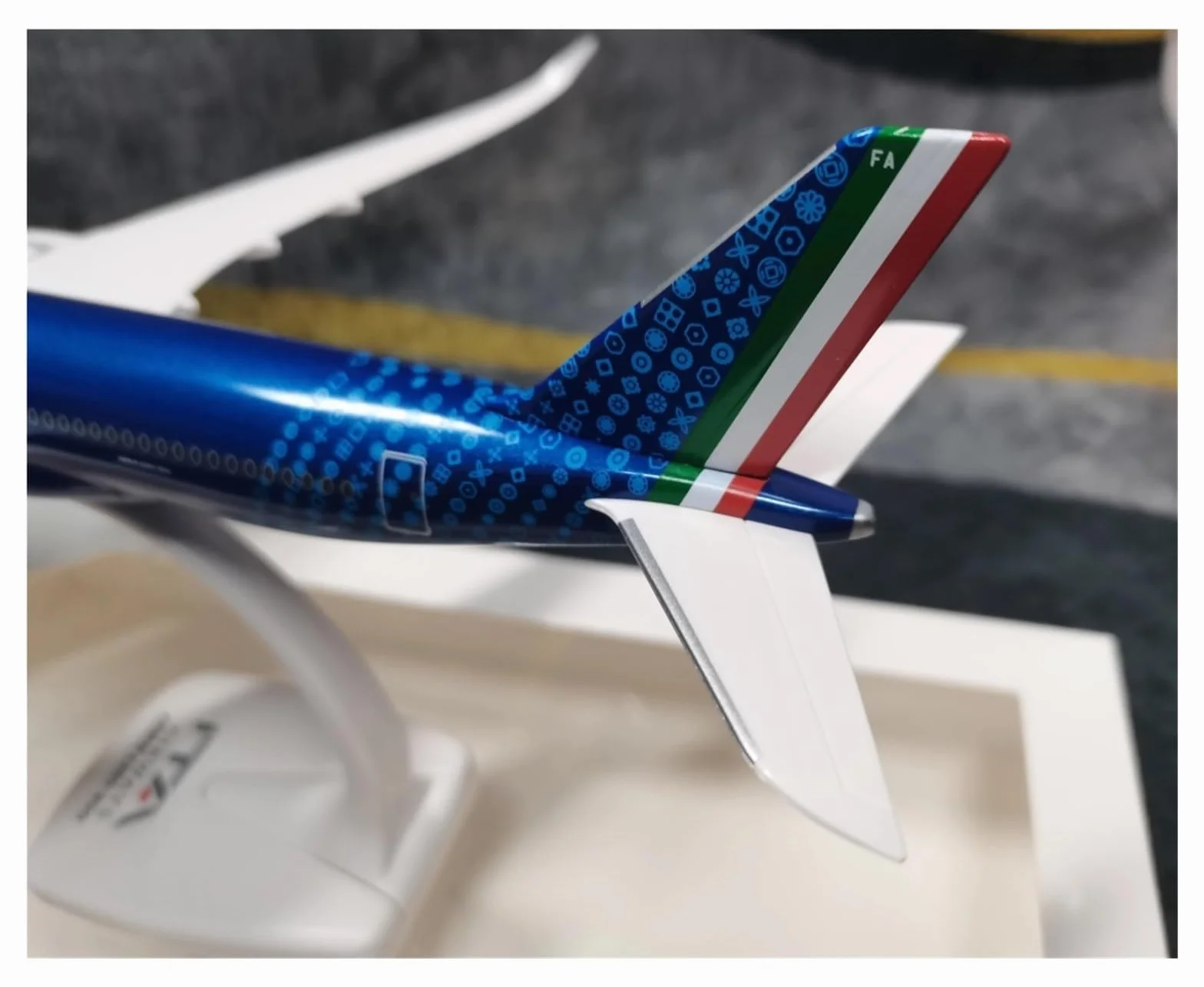 Aerei in Metallo in Miniatura A350-900 Italia ITA Airplanes Modello Scala 1/200 ABS Collezione